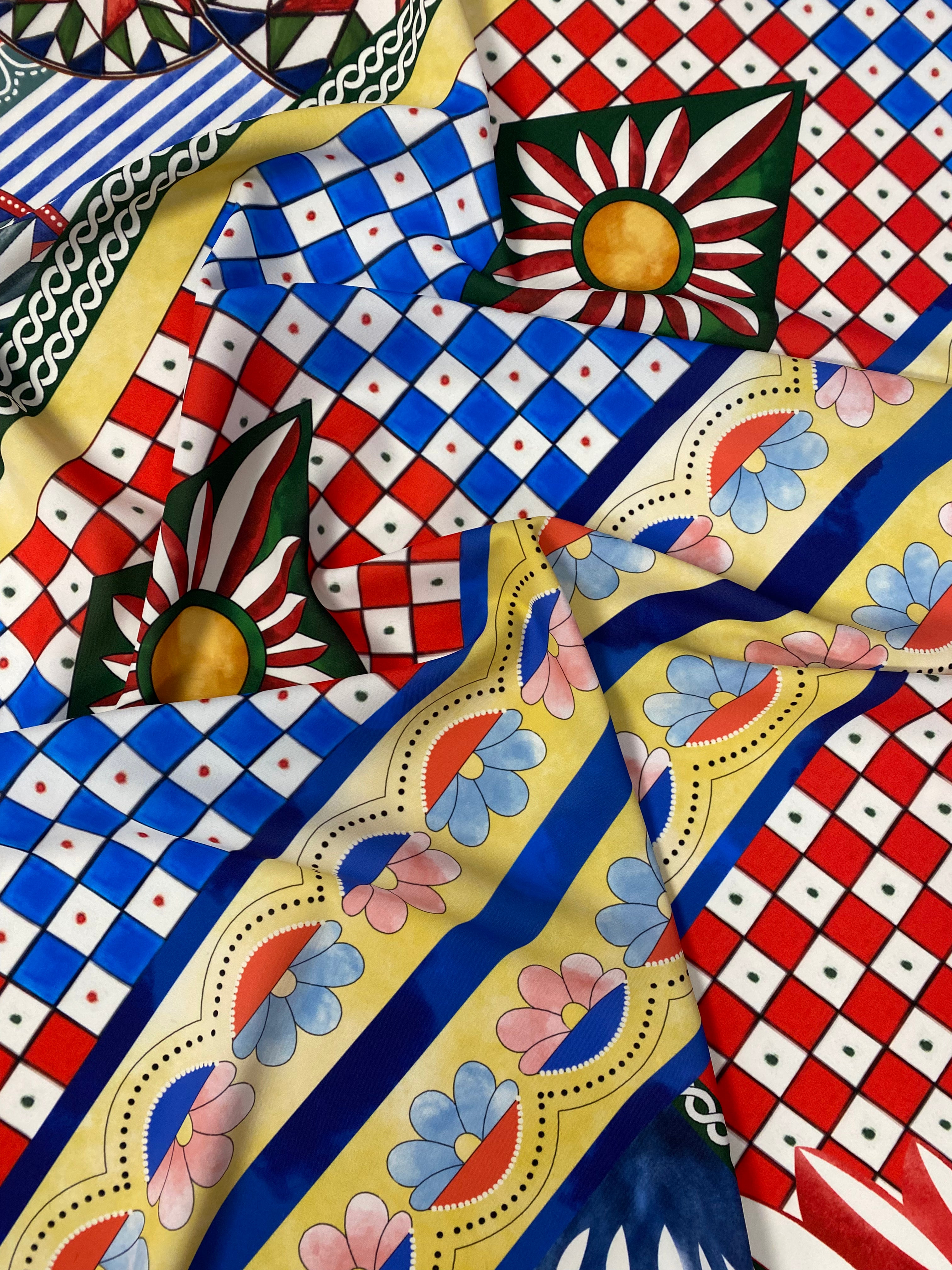 Sicilian Caretto Pattern Fabric - Unique Decorative Textile