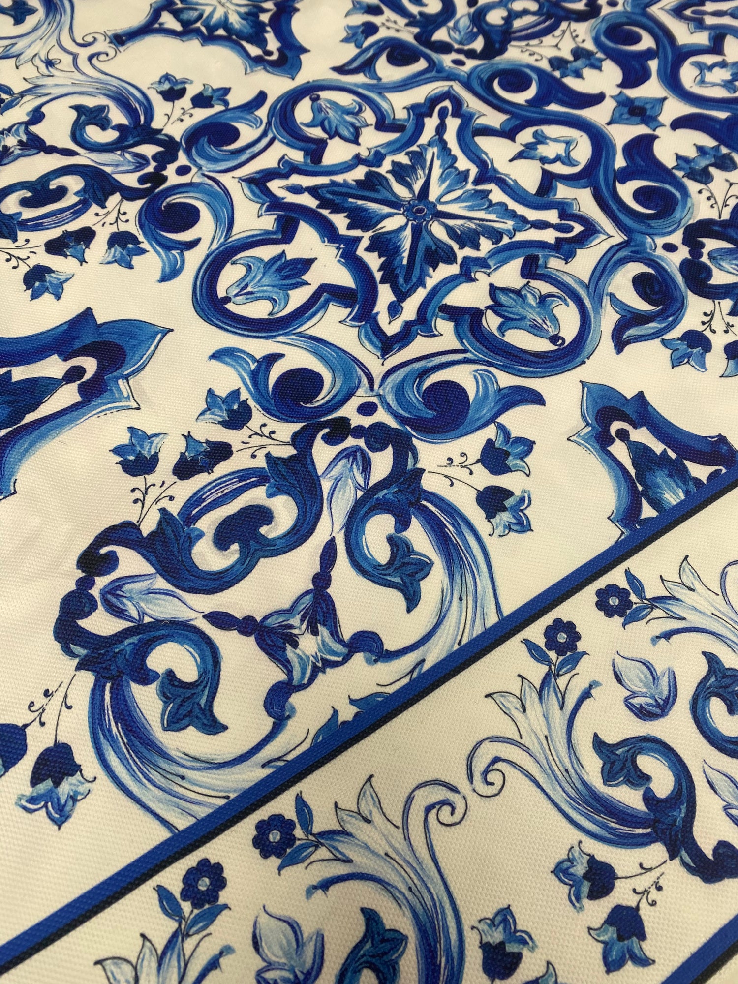 Mojalica Design Upholstery Fabric - Elegant Patterned Textile for Home Decor