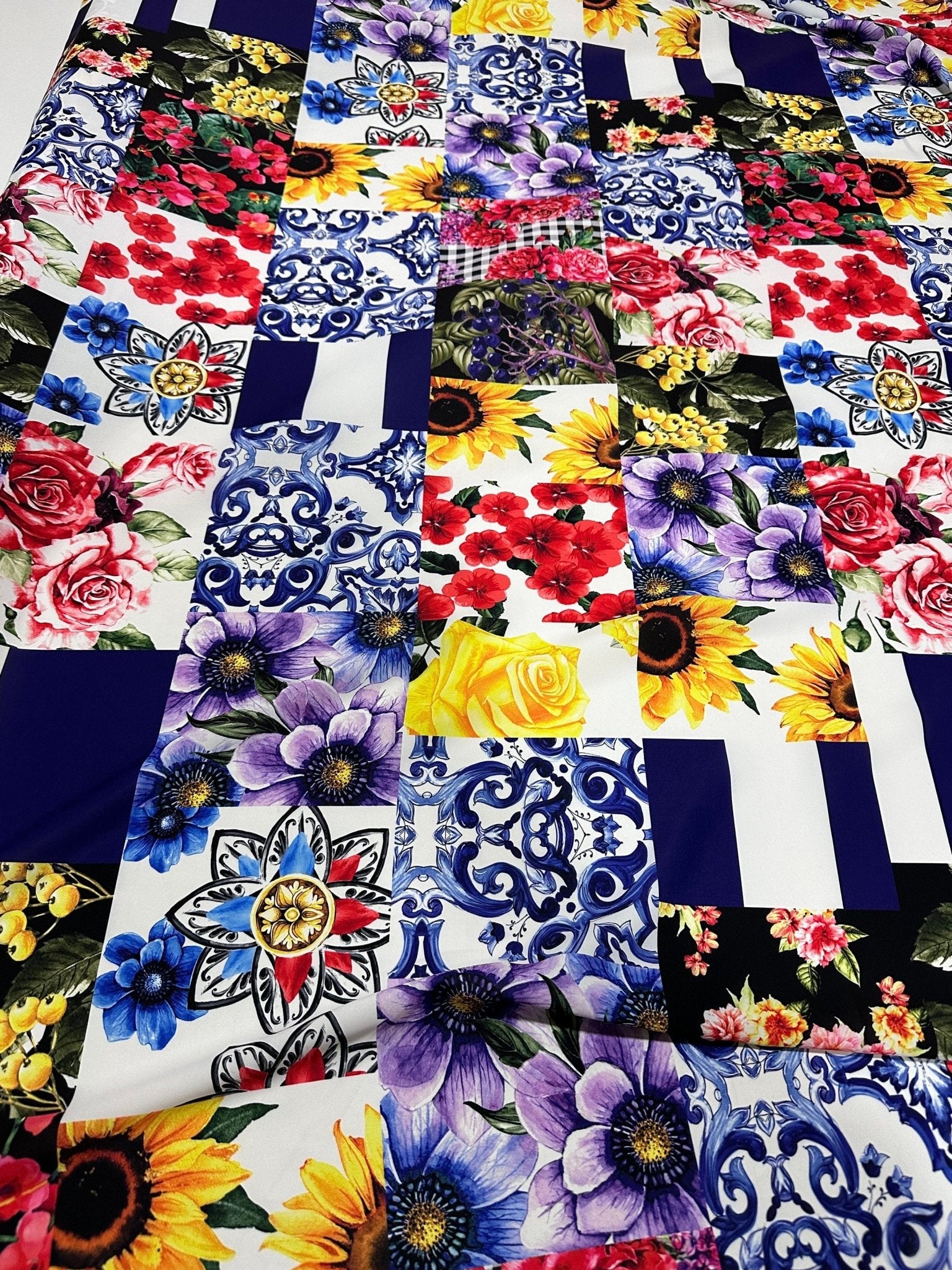 Abstract Italian Pattern Fabrics, Majolica Pattern Premium Fabric, Fabric By The Metre - Whotex Online Fabric Store