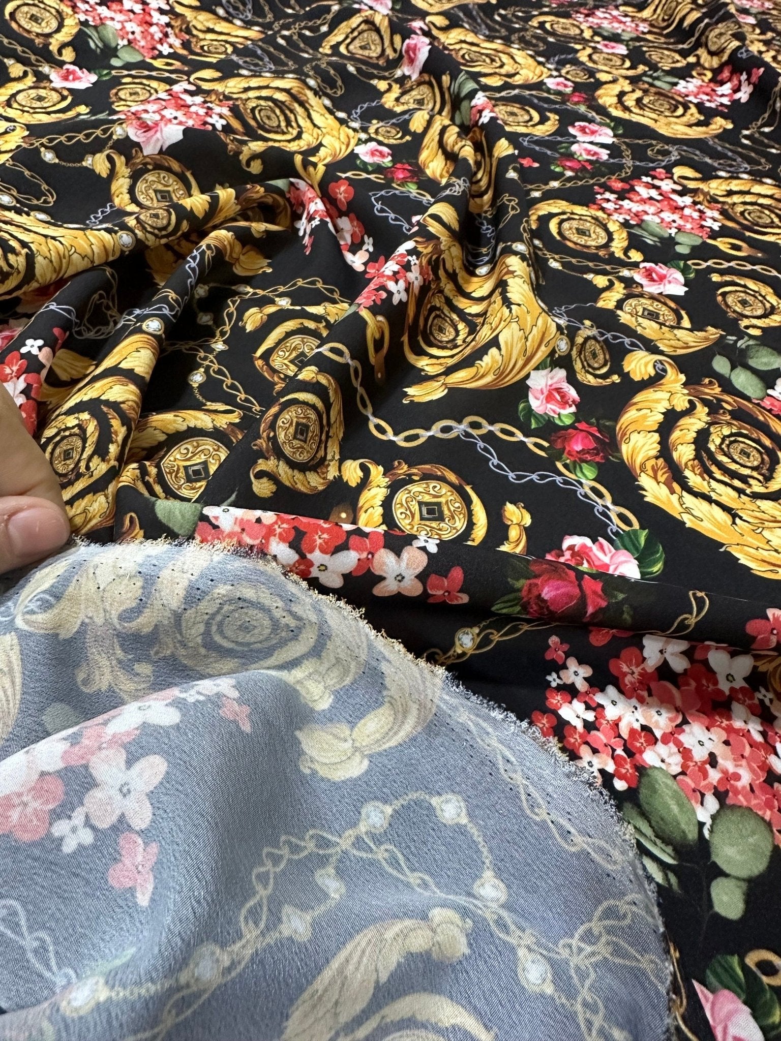 Baroque Pattern Fabric , Floral Chain Pattern Fabric By The Yard - Whotex Online Fabric Store