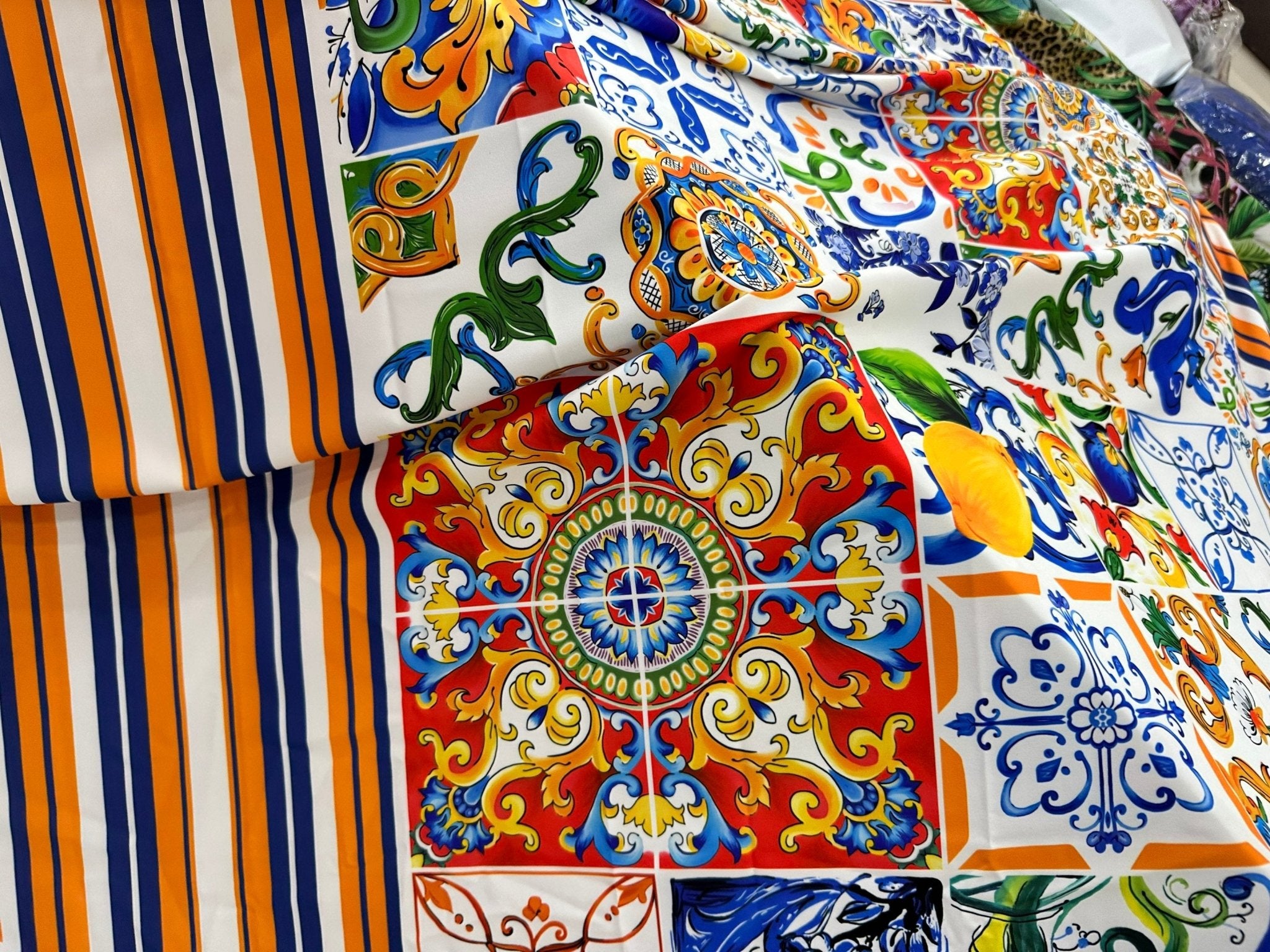 Coupon Fabric, Sicilian print Silky Crepe Fabric , Fabric by the yard, Panel Fabric 150*100cm // 1.64 * 1.09 yard - Whotex Online Fabric Store