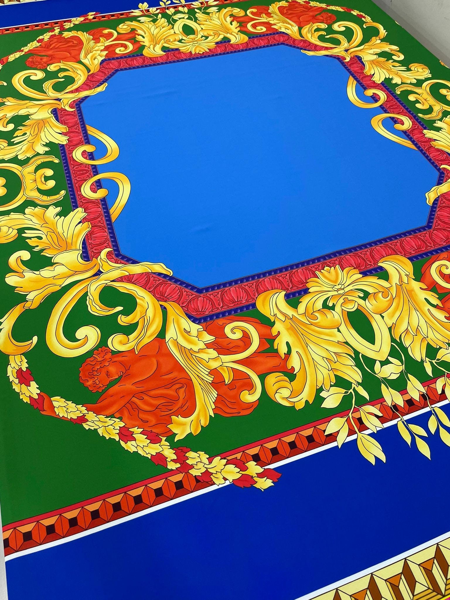 Tela crepé sedosa barroca por metro - Panel de tela de 150 x 100 cm