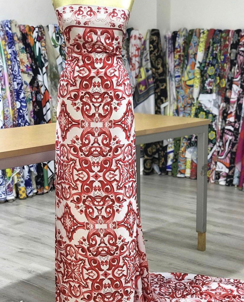 Red Majolica Pattern Fabric - Whotex Online Fabric Store
