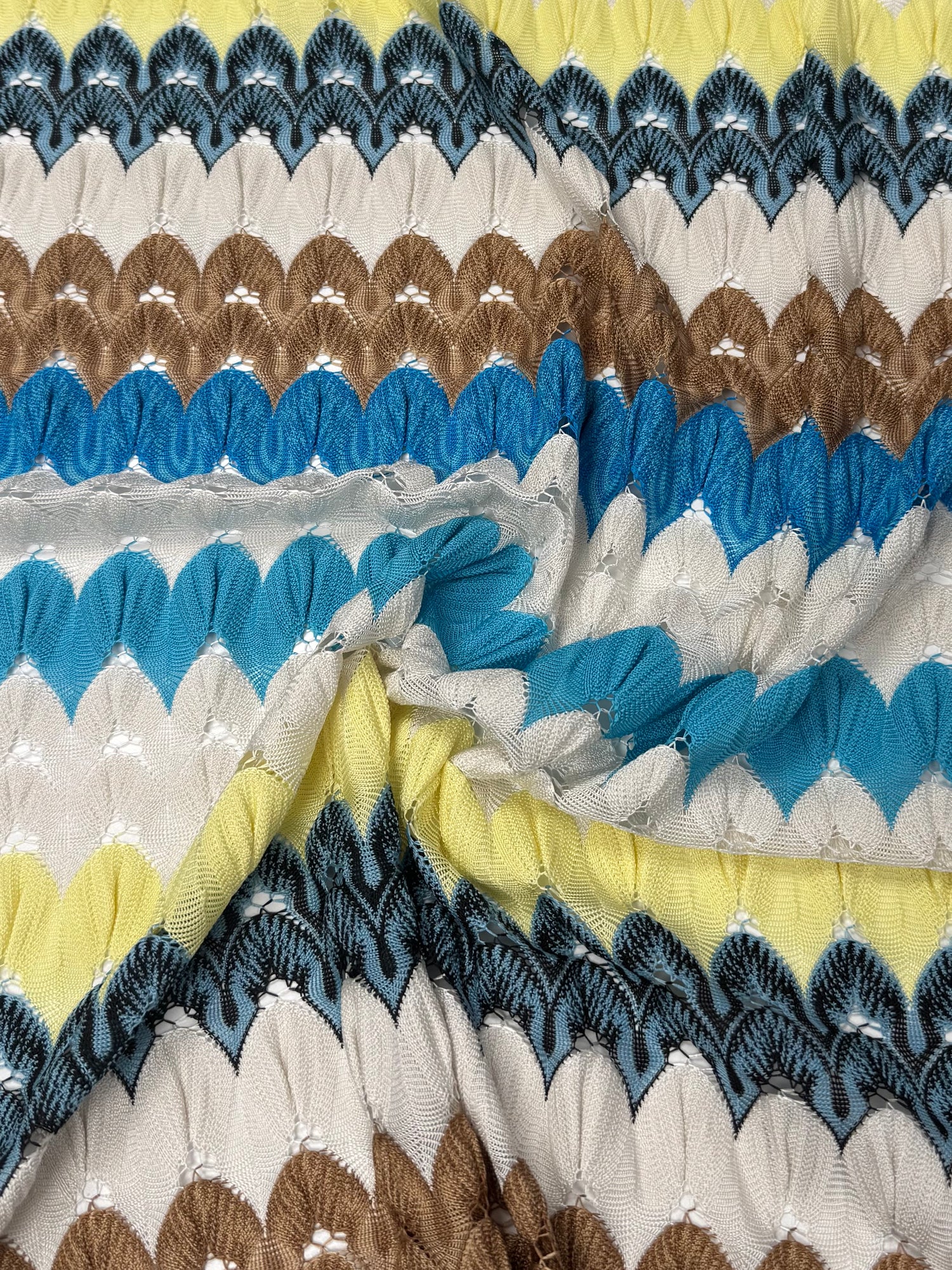 Multicolour Scallop Pattern Mesh Knit Fabric by the Metre