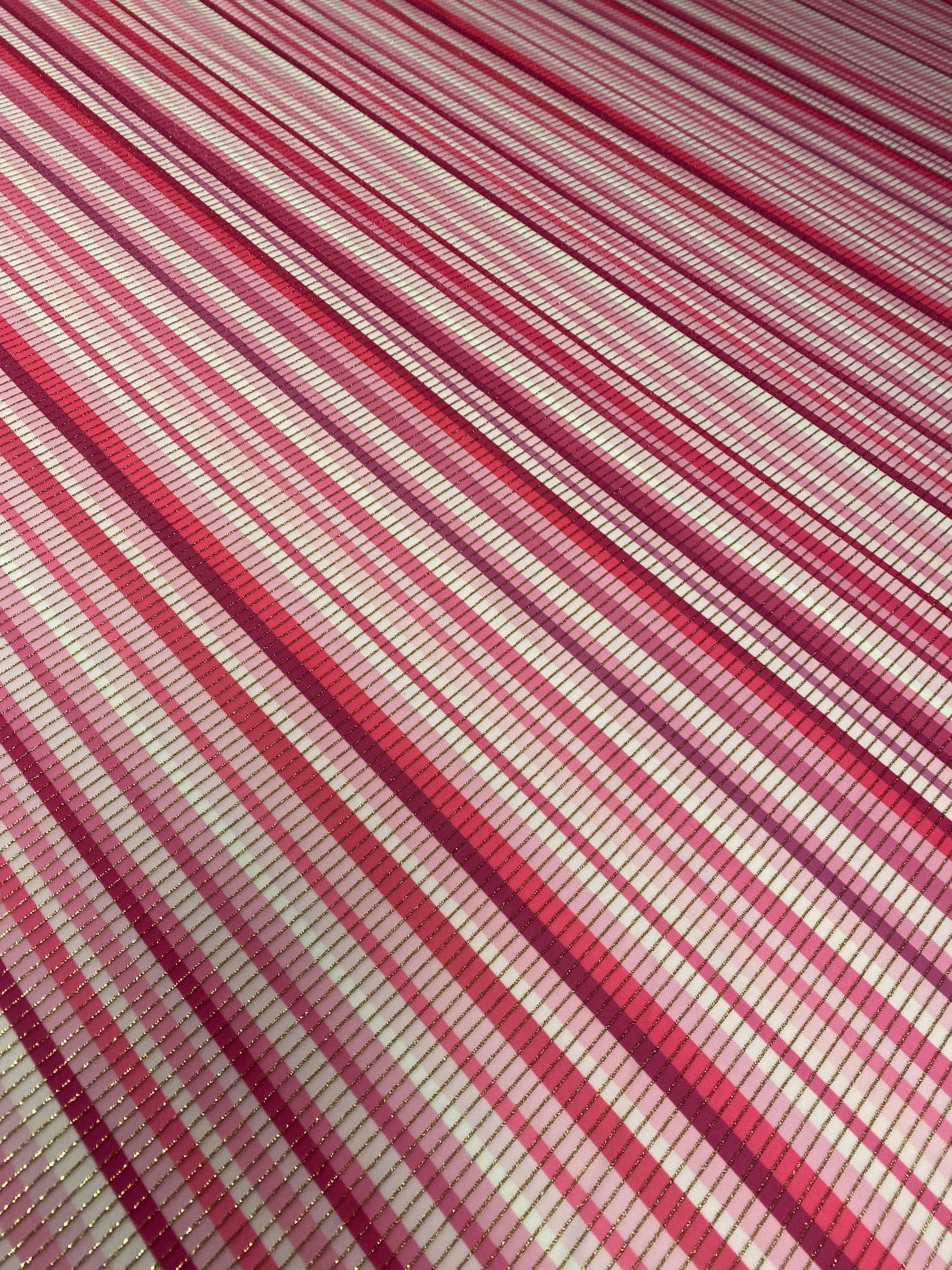 Shimmer Fabric Ottoman with Striped 4-Way Stretch Design