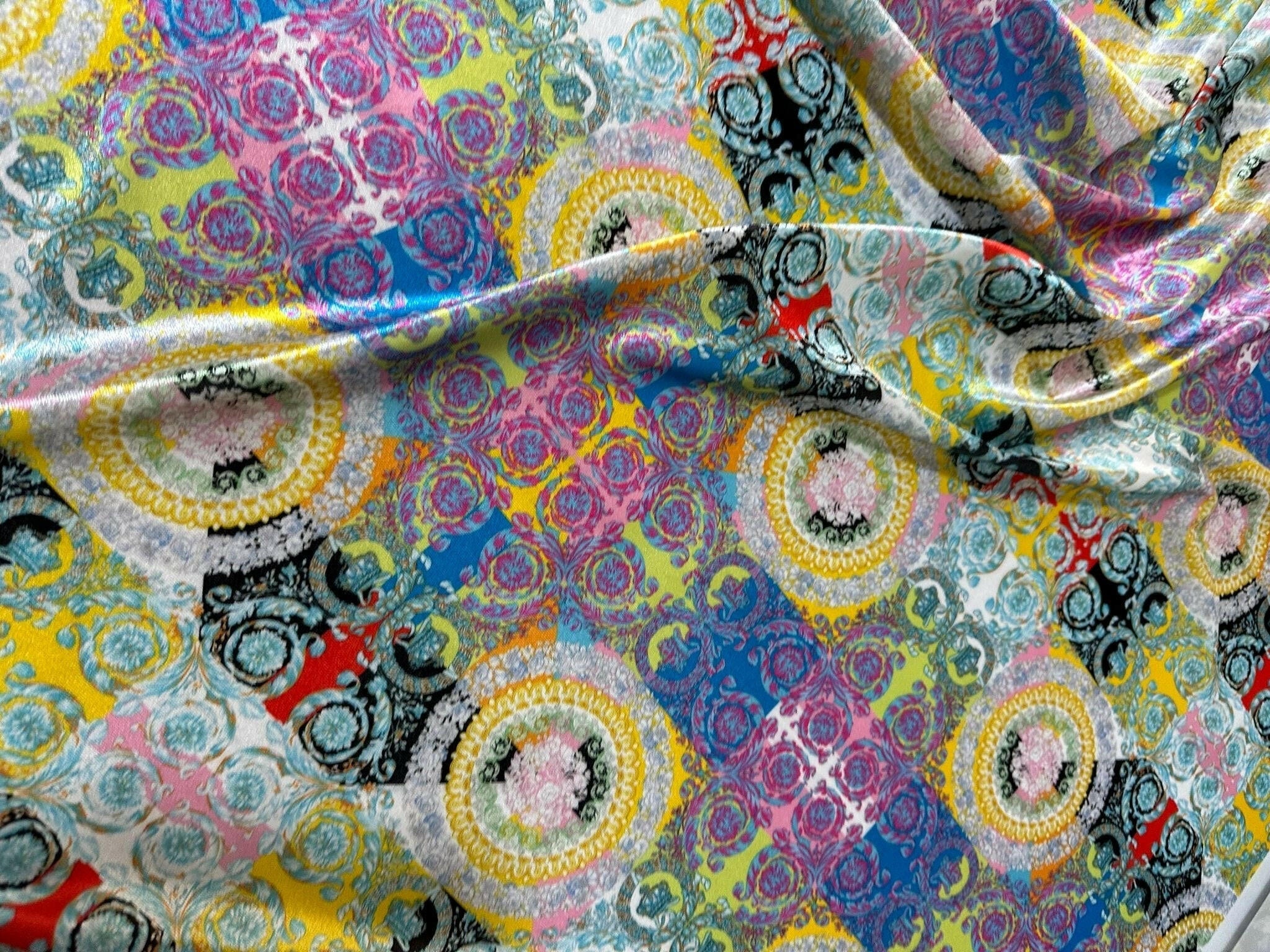 Baroque Pattern fabric, Multicolor Pattern Fabric, Silky Satin - Silky crepe - Stretch Velvet - Whotex