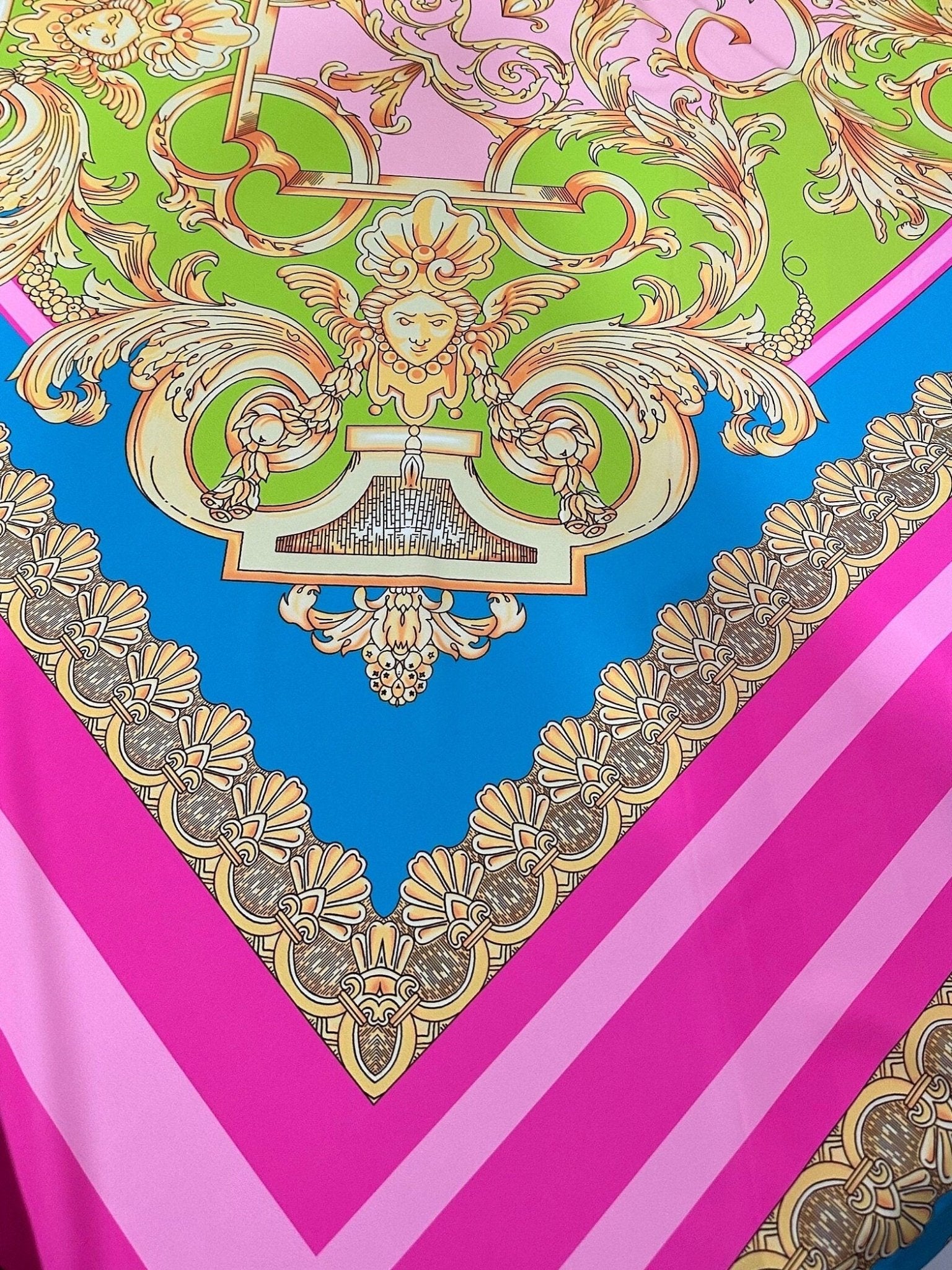 Baroque pattern fabric, Pink Silky Crepe Fabric , Panel Fabric 150*100cm // 1.64 * 1.09 yard - Whotex