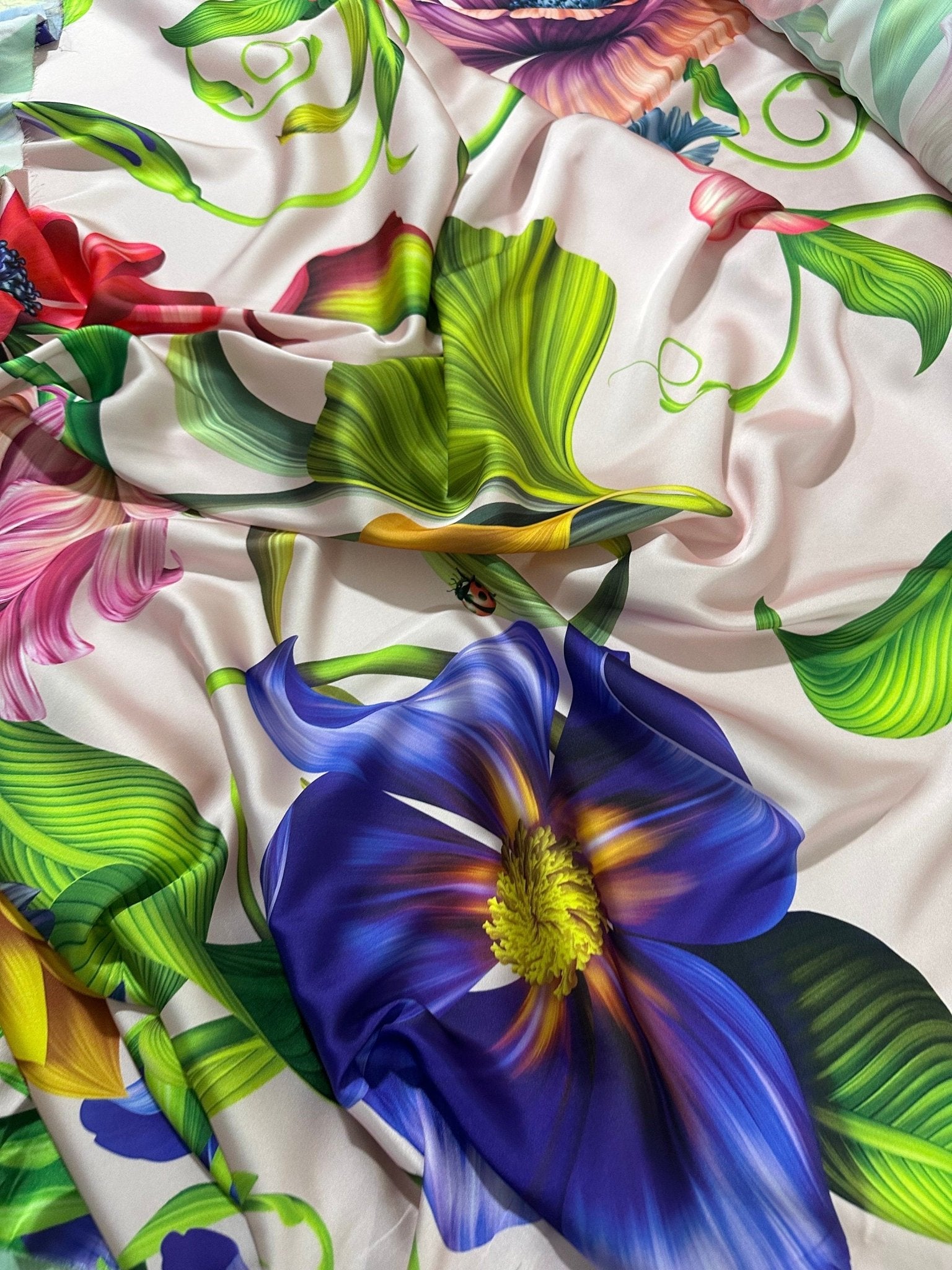Big Floral Pattern Fabric, Tropical Flowers Pattern Fabric - Whotex Online Fabric Store