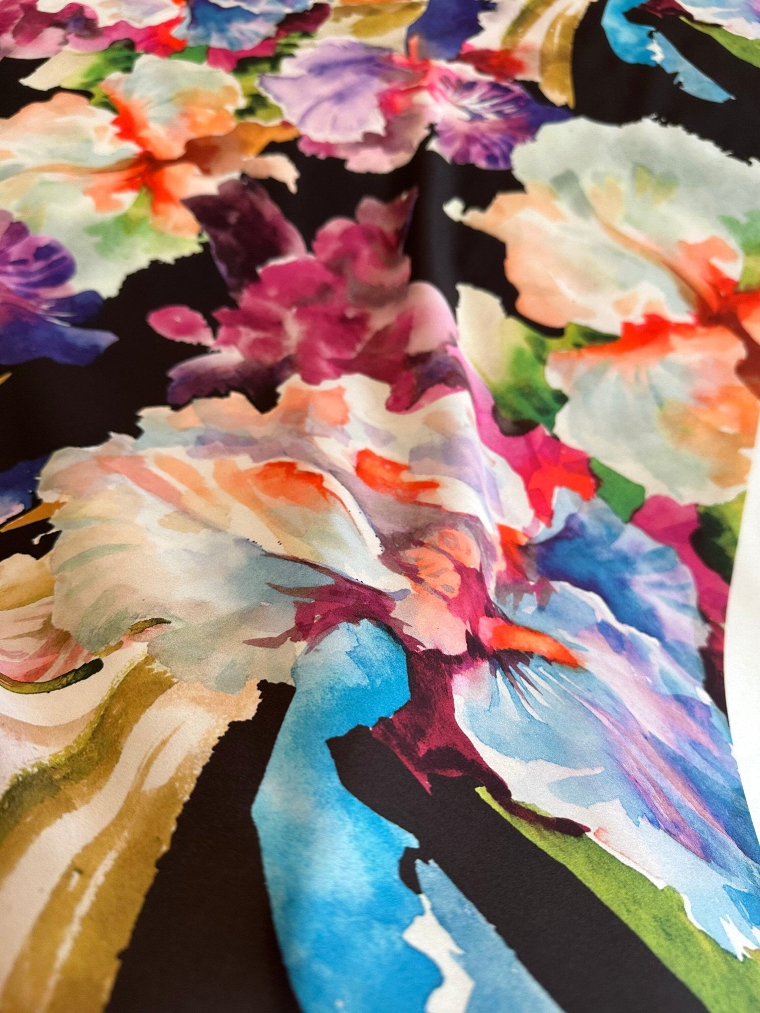 Big Floral Pattern Fabric, Watercolor Floral Pattern Crepe Fabric - Whotex Online Fabric Store
