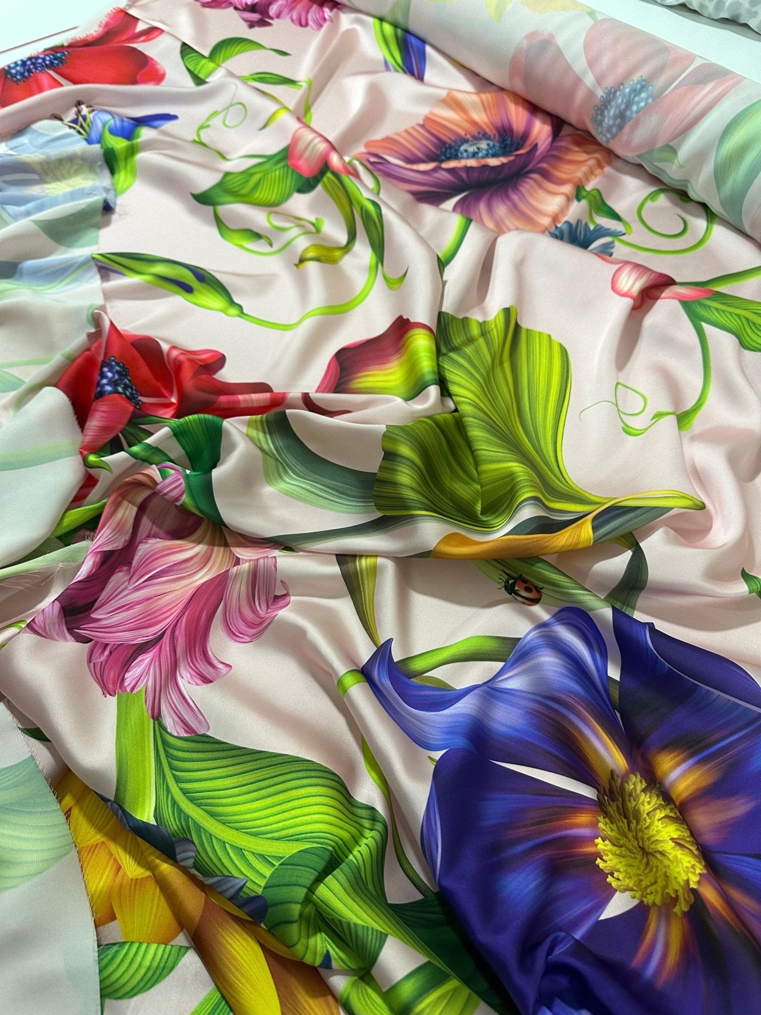 Big Floral Pattern Silky Satin Fabric, Tropical Flowers pattern fabric - Whotex