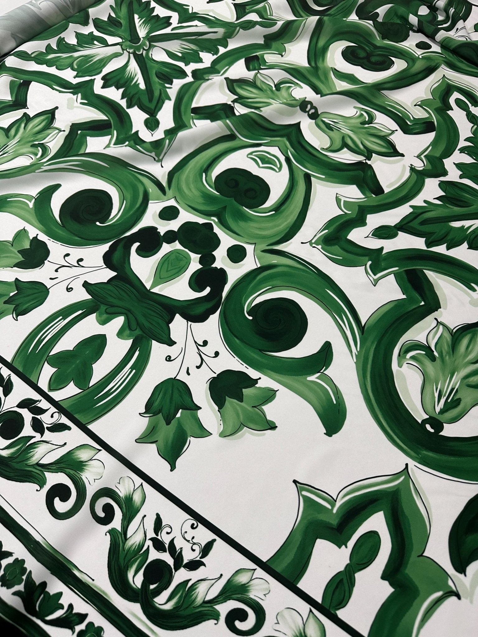 Big Majolica Pattern Fabric, Green Sicilian print Silky Crepe Fabric , - Whotex