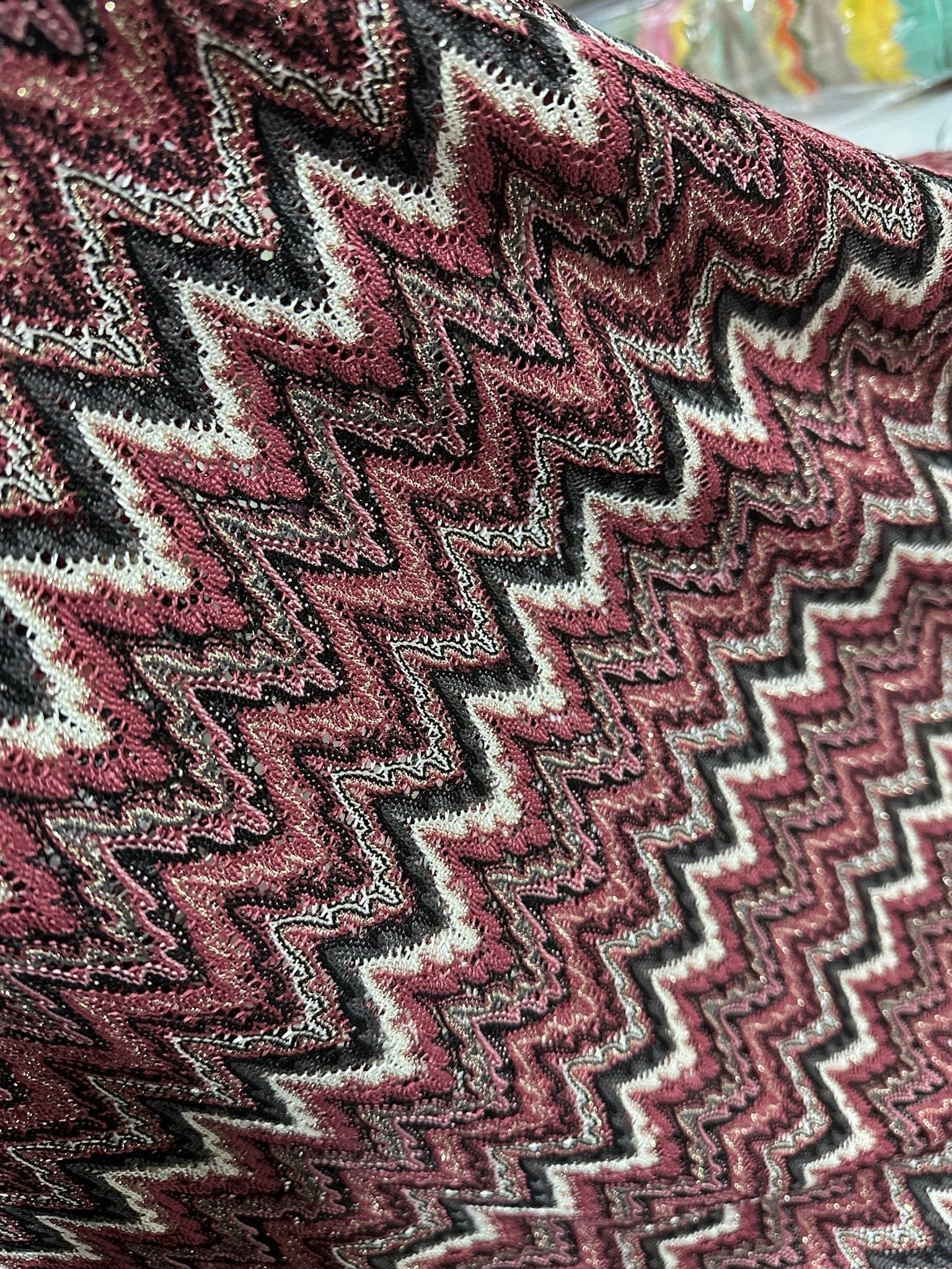 Bordeaux colour Zigzag Knited Fabric, Shiny Knit Jersey Fabric - Whotex