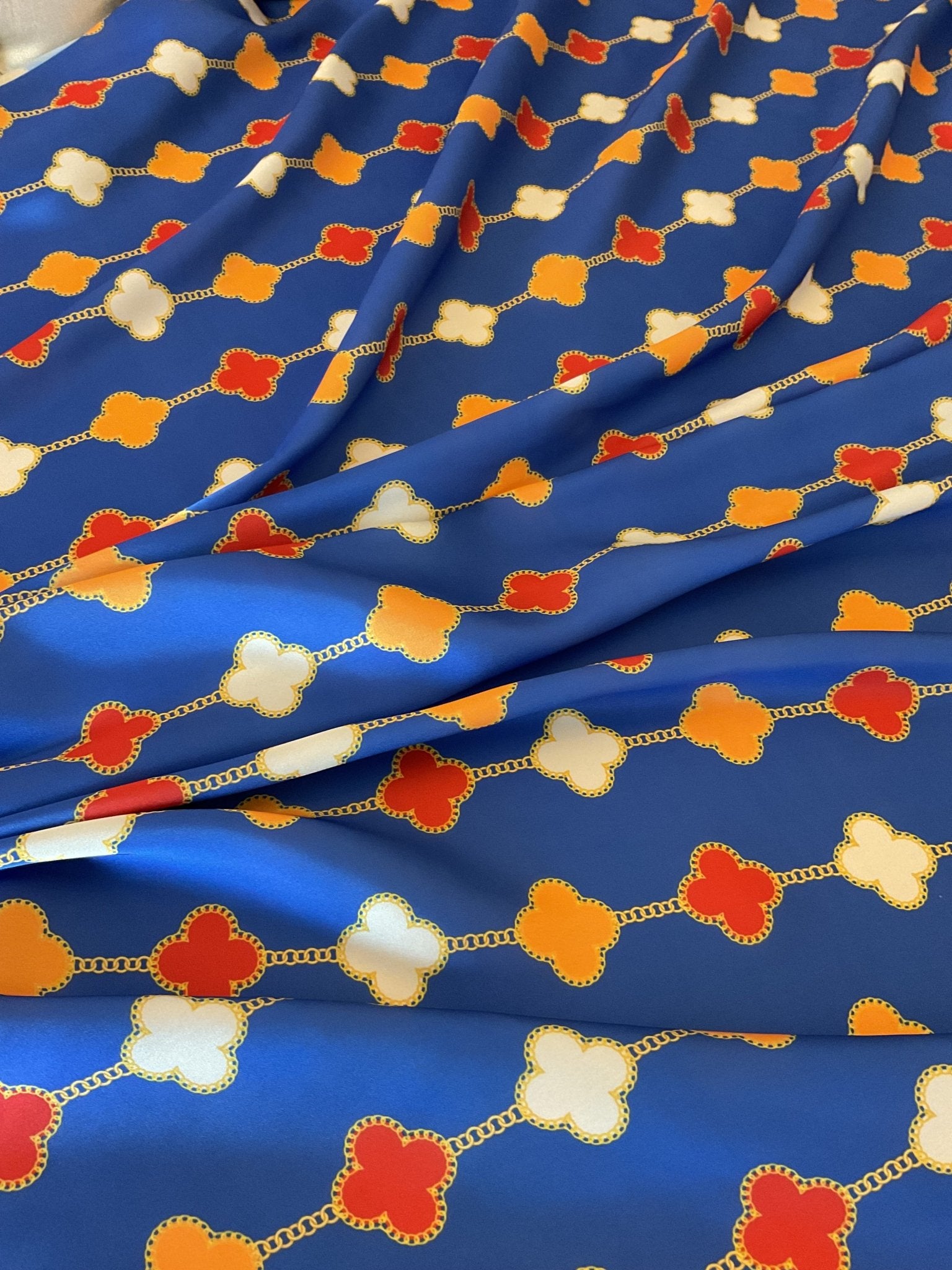 Clover Chain Pattern Silky Satin Fabric, Blue Chain Fabric By The Yard - Whotex