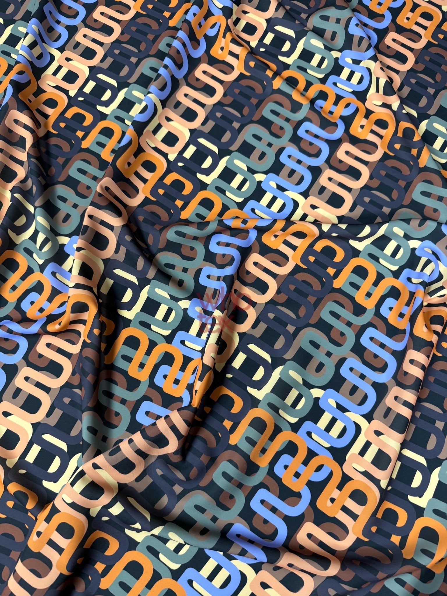 Geometric Retro Chain Link Pattern Fabric - Bold & Trendy Design Fabric By The Yard - Whotex Online Fabric Store