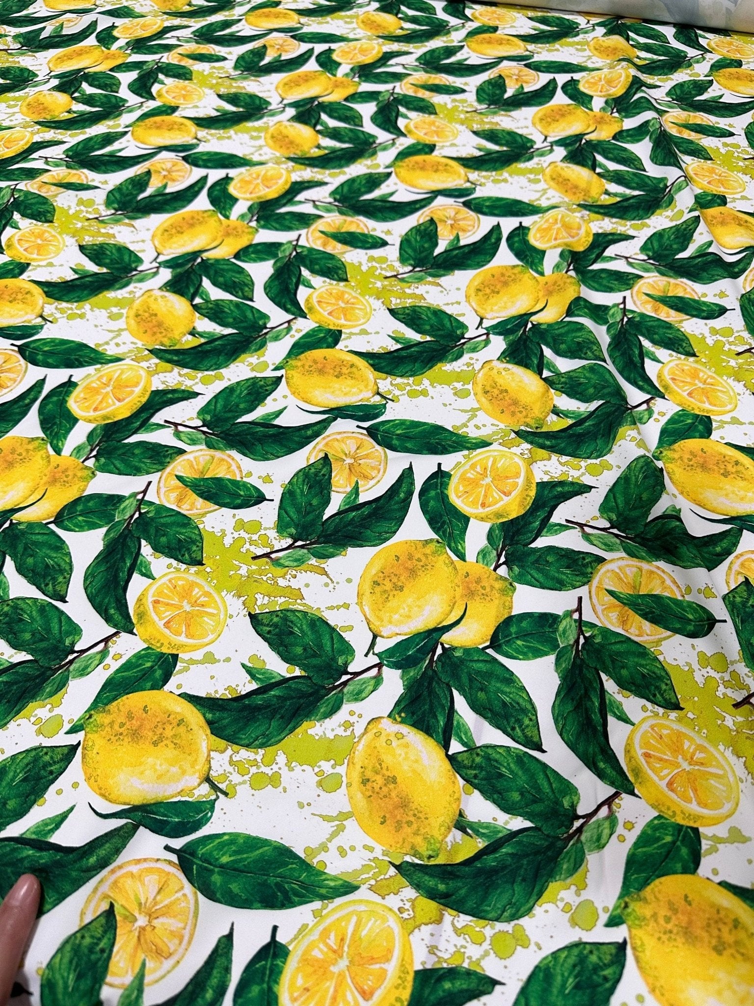 Lemon Pattern Silky Crepe Fabric, White yellow Fabric - Whotex