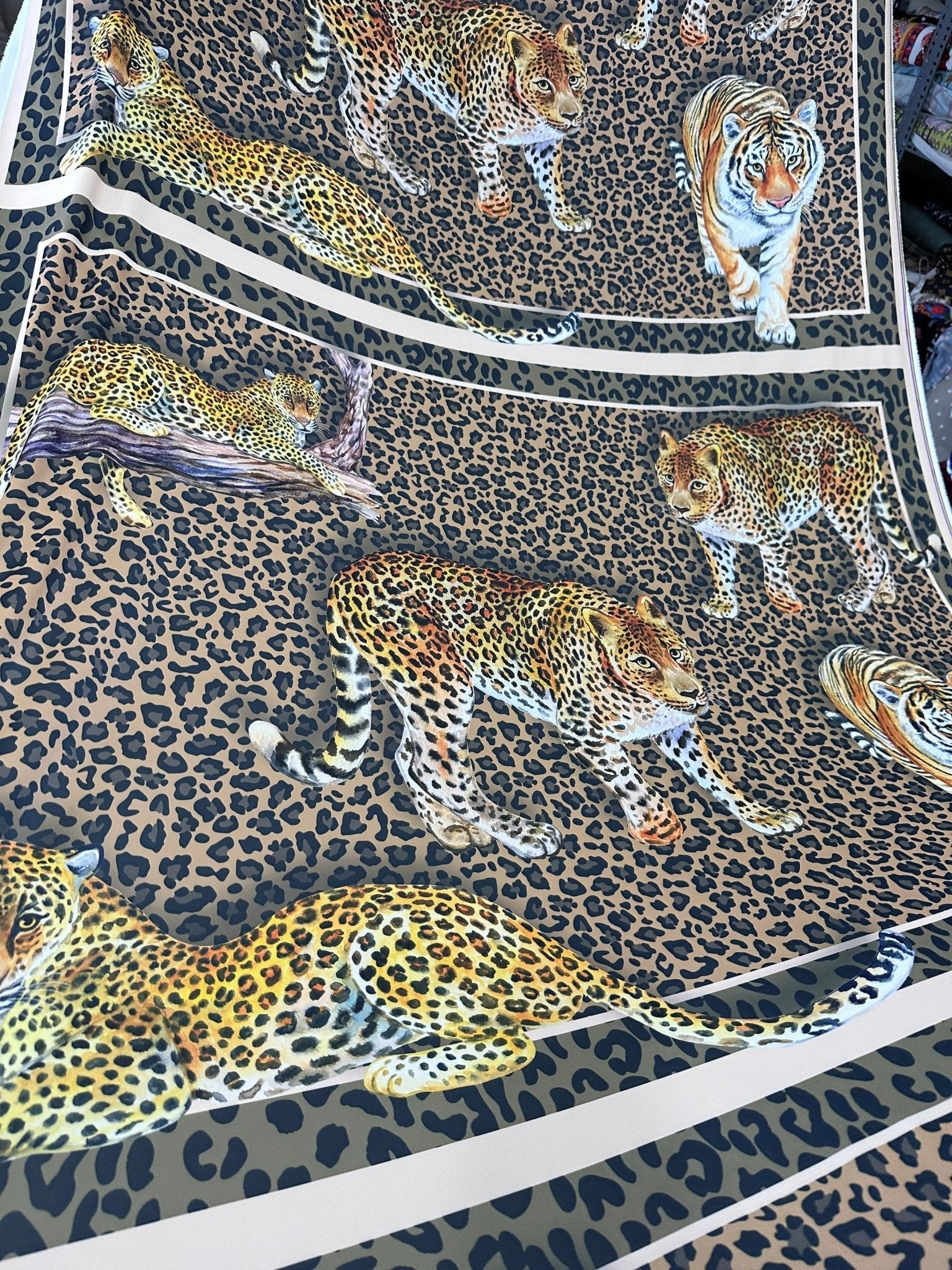 Leopard pattern fabric, Exotic Animal Print Crepe Fabric , Fabric by the yard, Panel Fabric 150*100cm // 1.64 * 1.09 yard // 39,37*59.05 inc - Whotex Online Fabric Store
