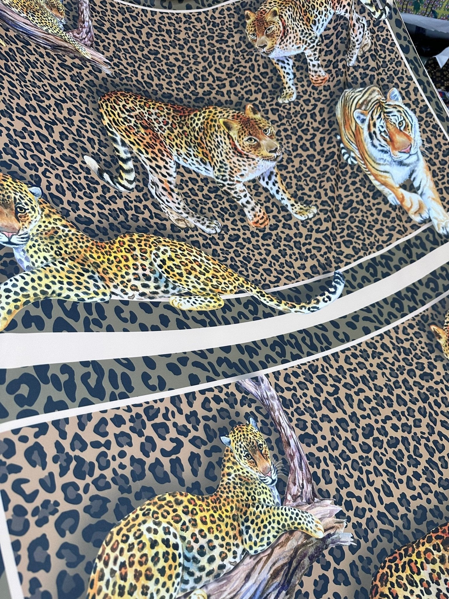 Leopard pattern fabric, Exotic Animal Print Crepe Fabric , Fabric by the yard, Panel Fabric 150*100cm // 1.64 * 1.09 yard // 39,37*59.05 inc - Whotex Online Fabric Store