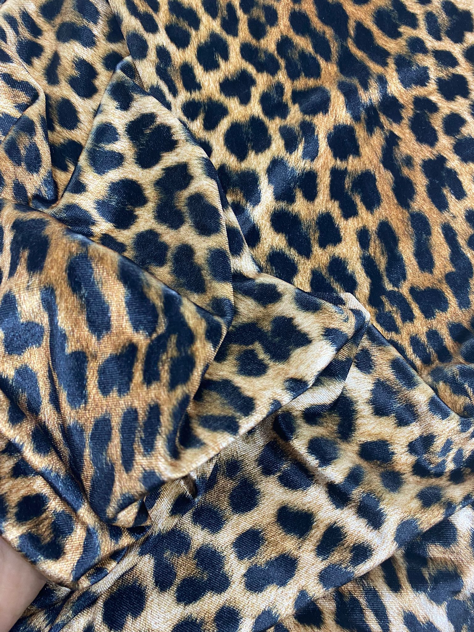 Leopard Pattern Stretch Velvet Fabric - Whotex