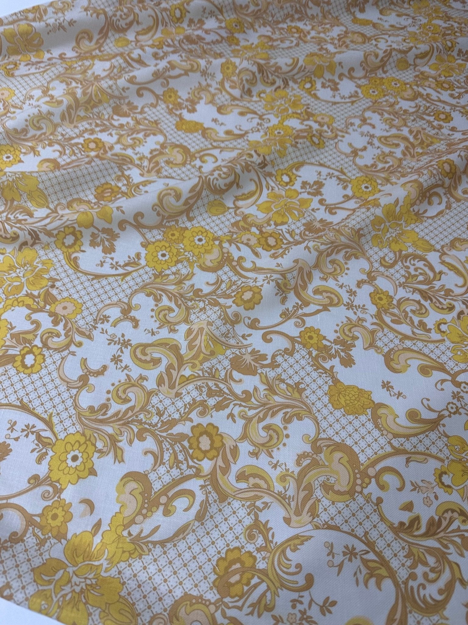 Linen fabric, Yellow Baroque Flowers Print Fabric, Clothing products, Luxury Fabric, - Whotex