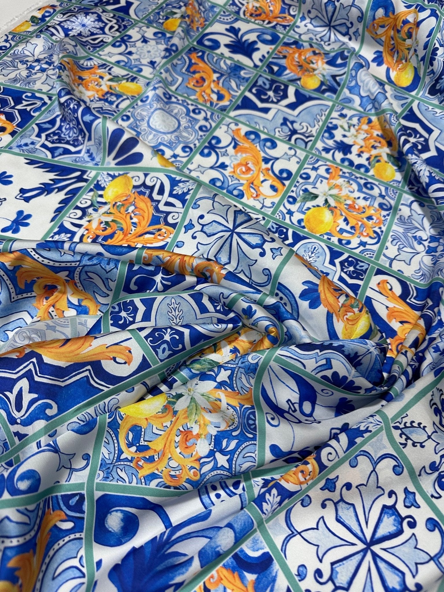 Majolica Pattern Fabric, Lemons On Luxury Fabric - Whotex Online Fabric Store