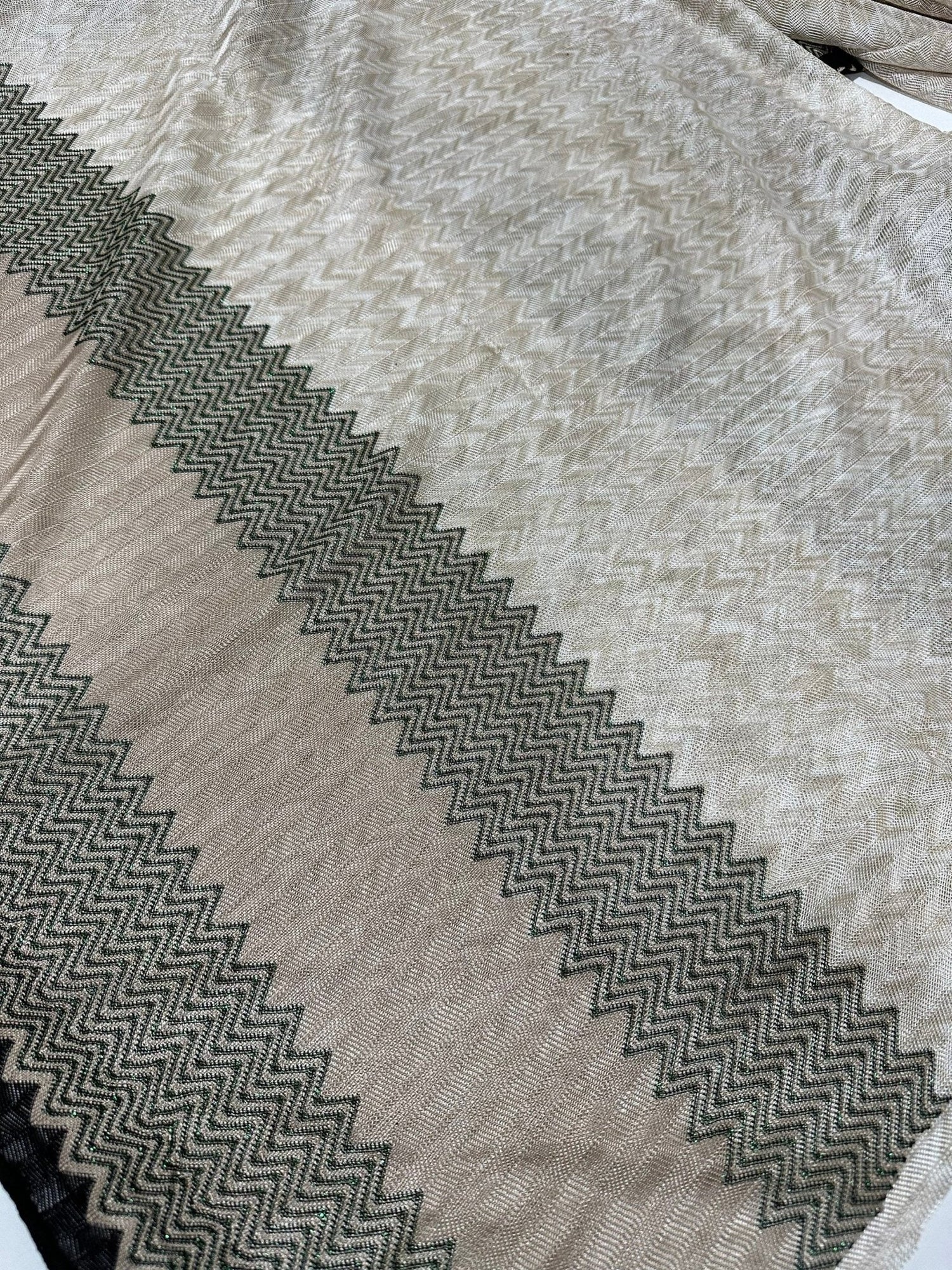 Mesh Fabric, Gray Zigzag Knit Jersey Fabric, GreenGlittery - Whotex Online Fabric Store
