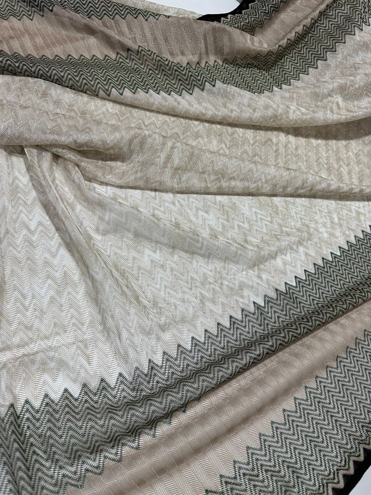 Mesh Fabric, Gray Zigzag Knit Jersey Fabric, GreenGlittery - Whotex Online Fabric Store