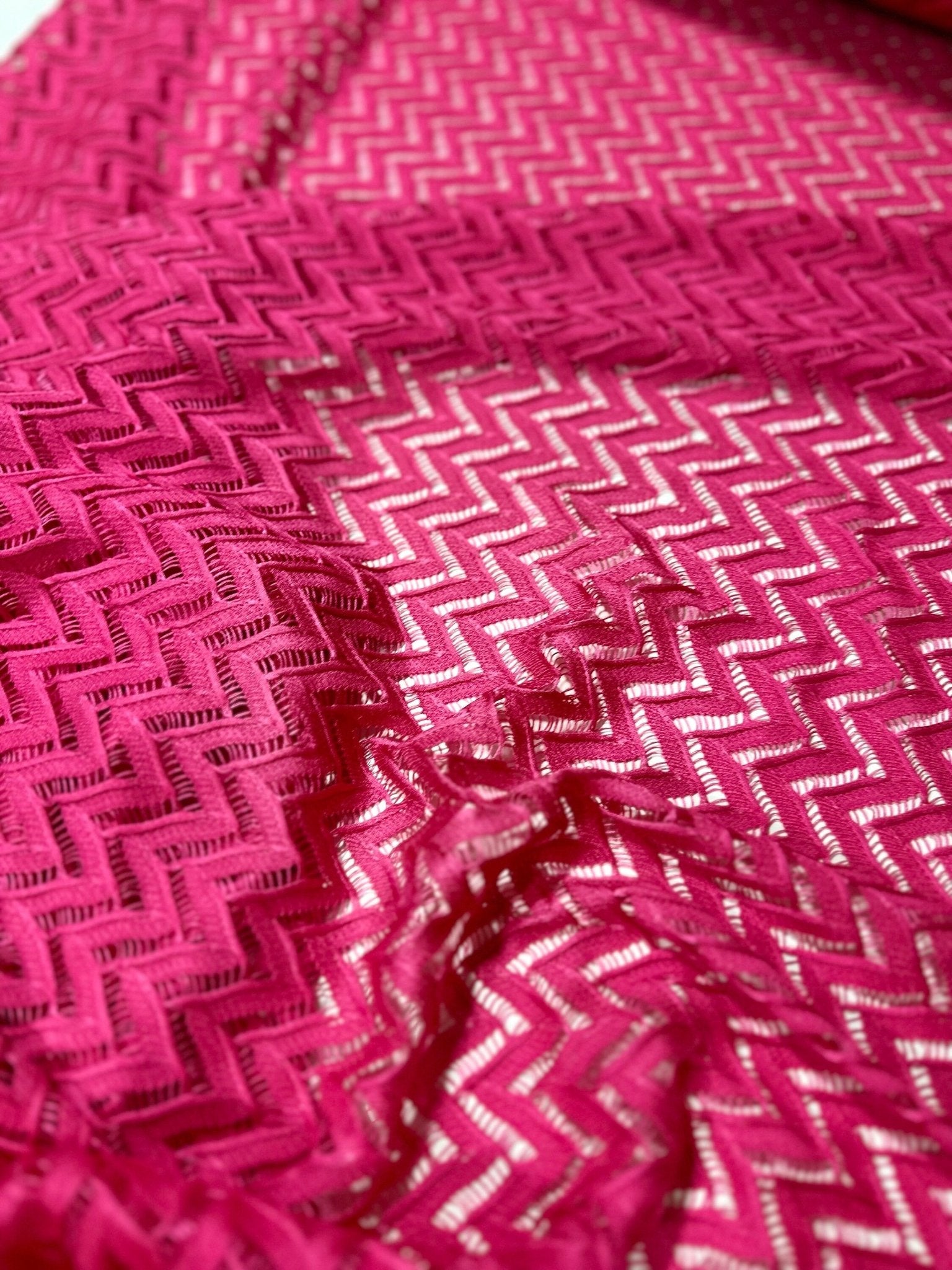 Mesh Fabric, Pink color Zigzag Knit Jersey Fabric - Whotex Online Fabric Store