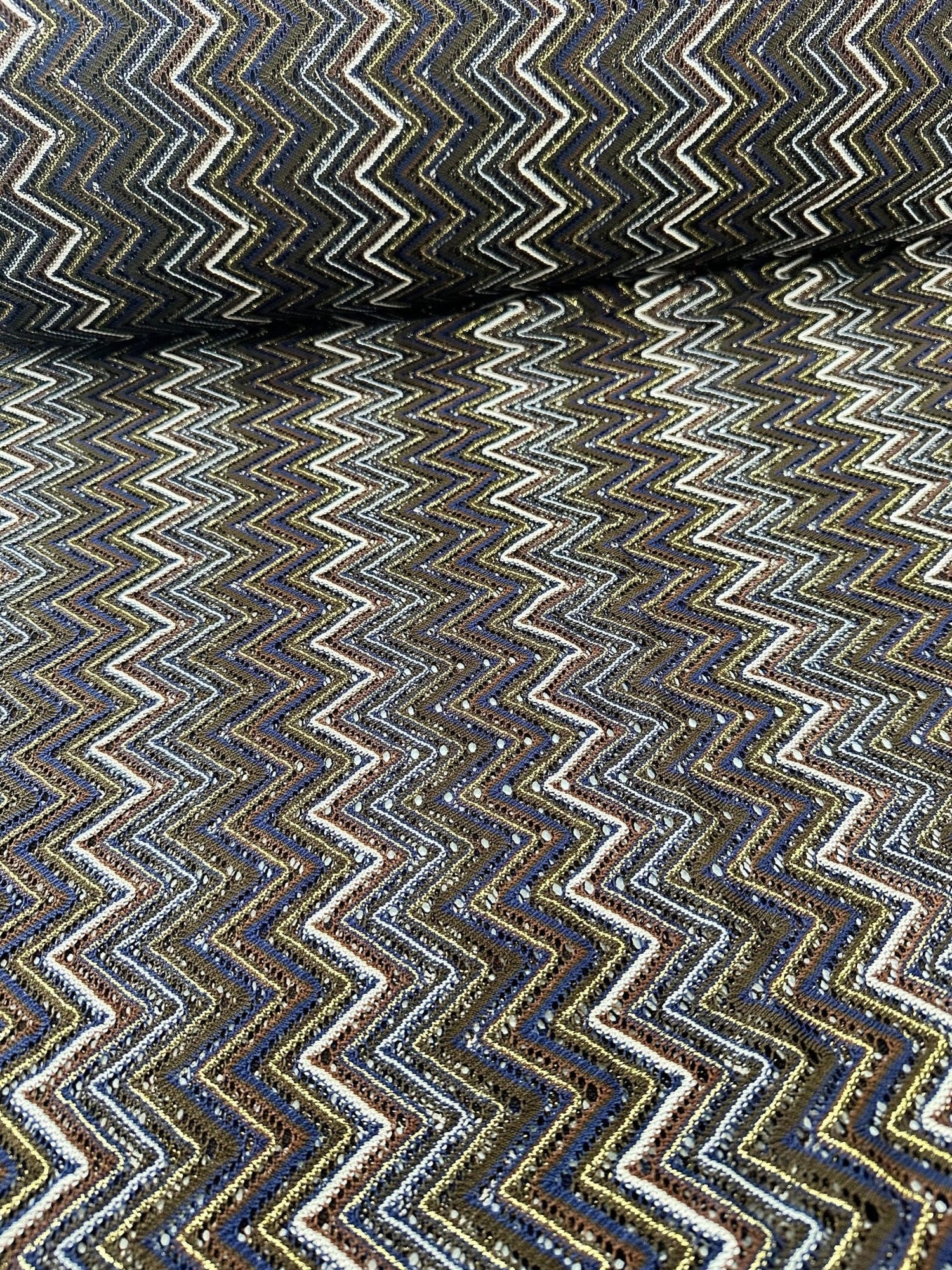 Mesh Fabric, Zigzag Knited fabric, Shimmer Elastic jersey - Whotex Online Fabric Store