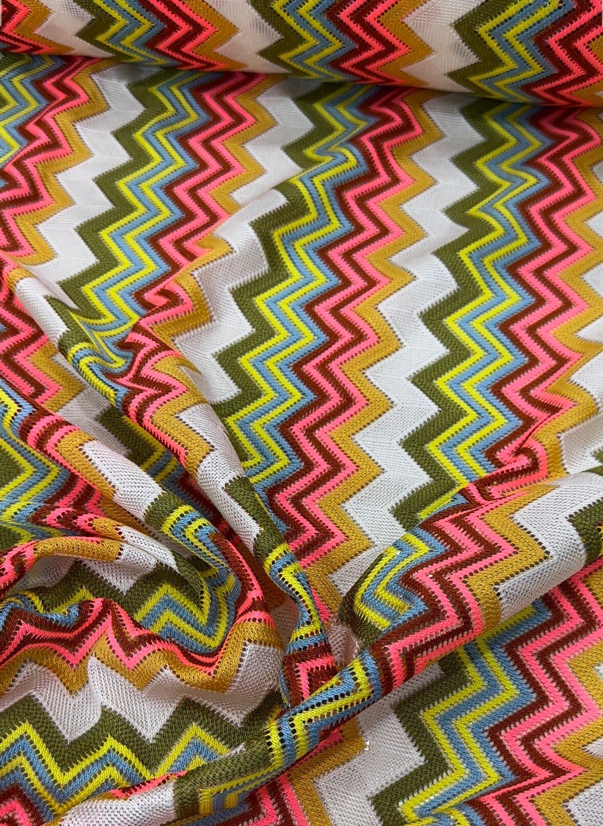 Multicolor Zigzag Knit Jersey fabric,Luxury Fabric, italian zigzag, dress, pareo, shirt, craft, blouse - Whotex