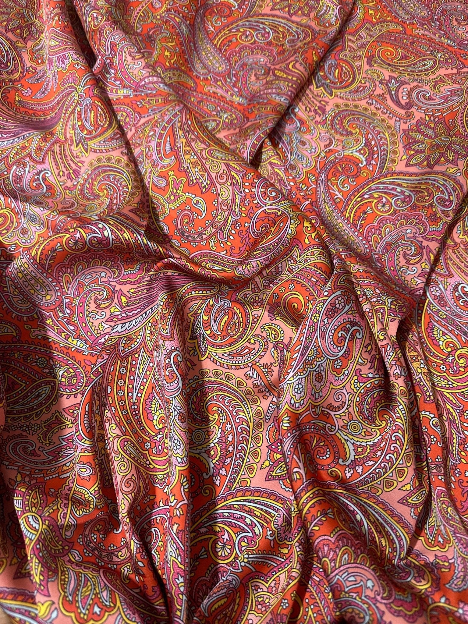 Paisley Pattern Fabric, Pink and red Satin Fabric - Whotex