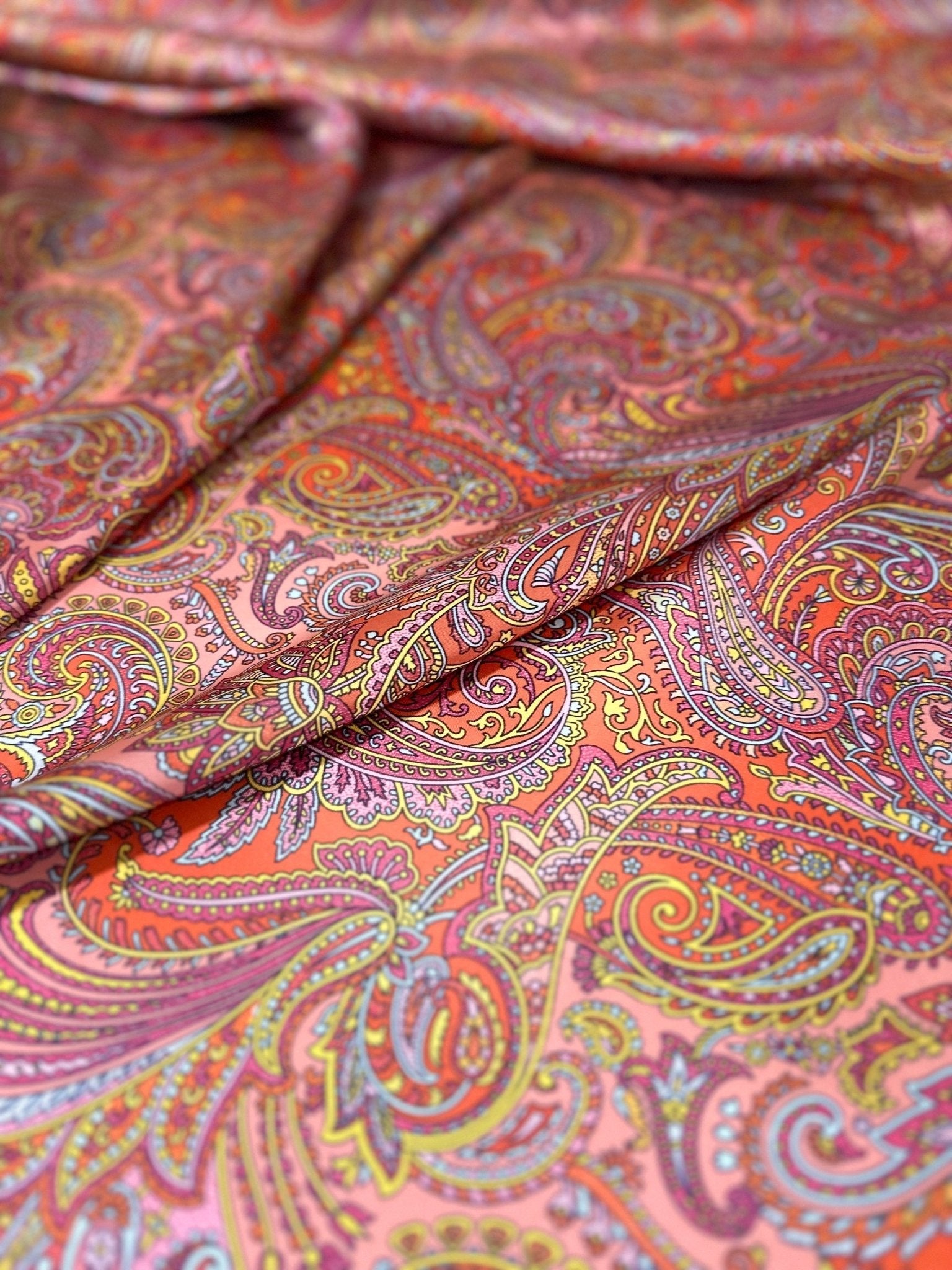 Paisley Pattern Fabric, Pink and red Satin Fabric - Whotex