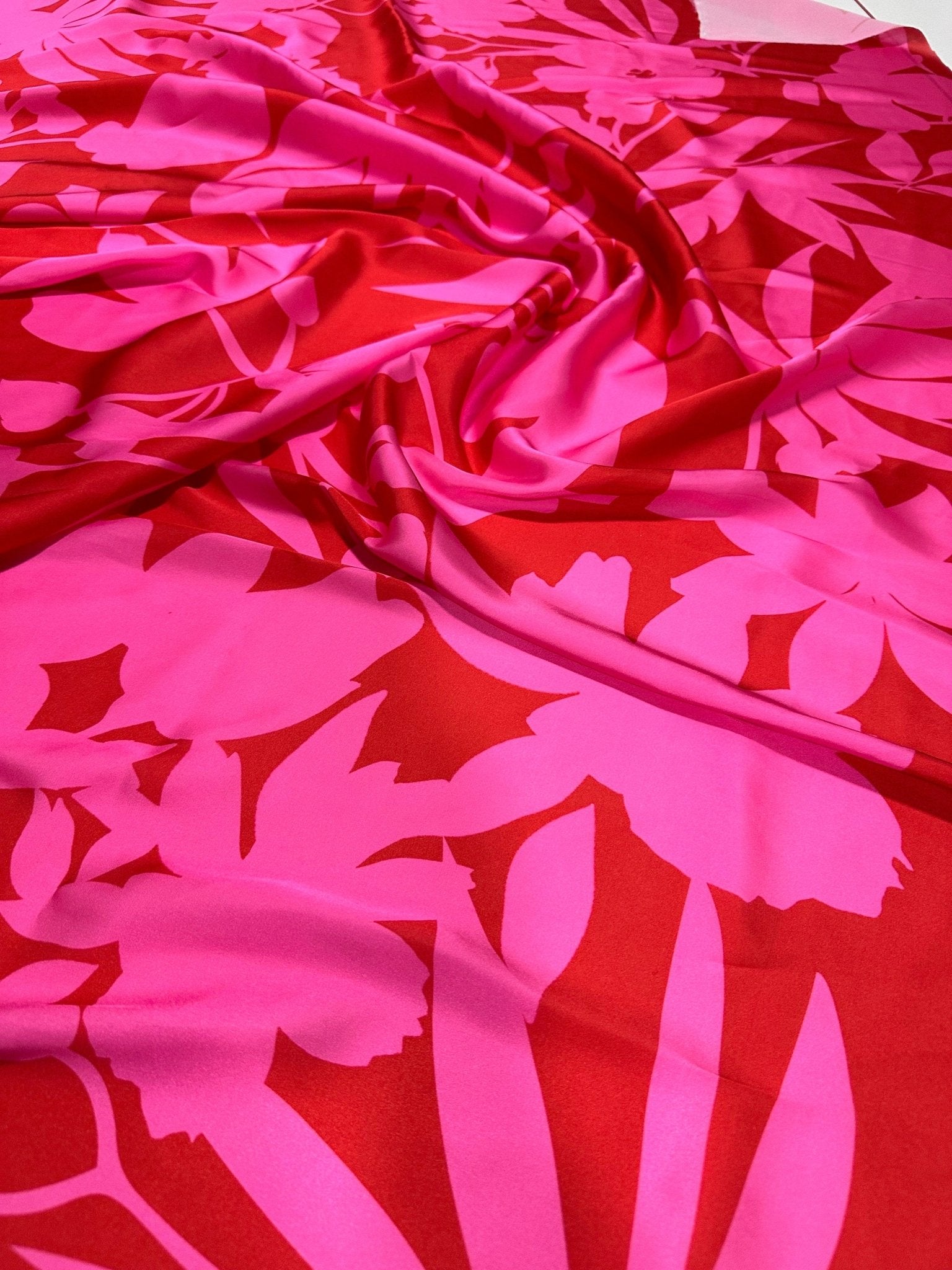 Pink Red Tropical Pattern Fabric By The Yard - Whotex Online Fabric Store