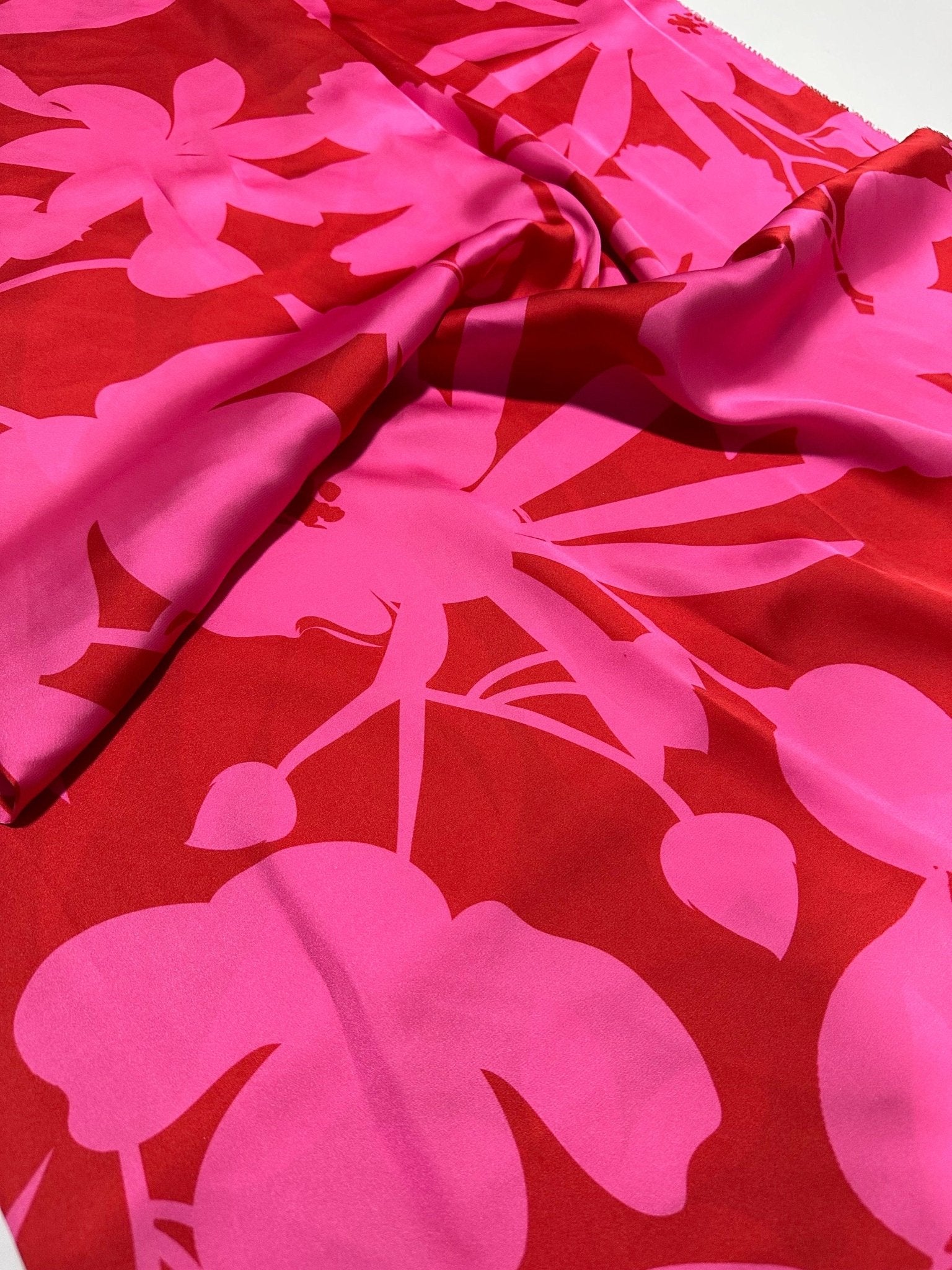 Pink Red Tropical Pattern Fabric By The Yard - Whotex Online Fabric Store