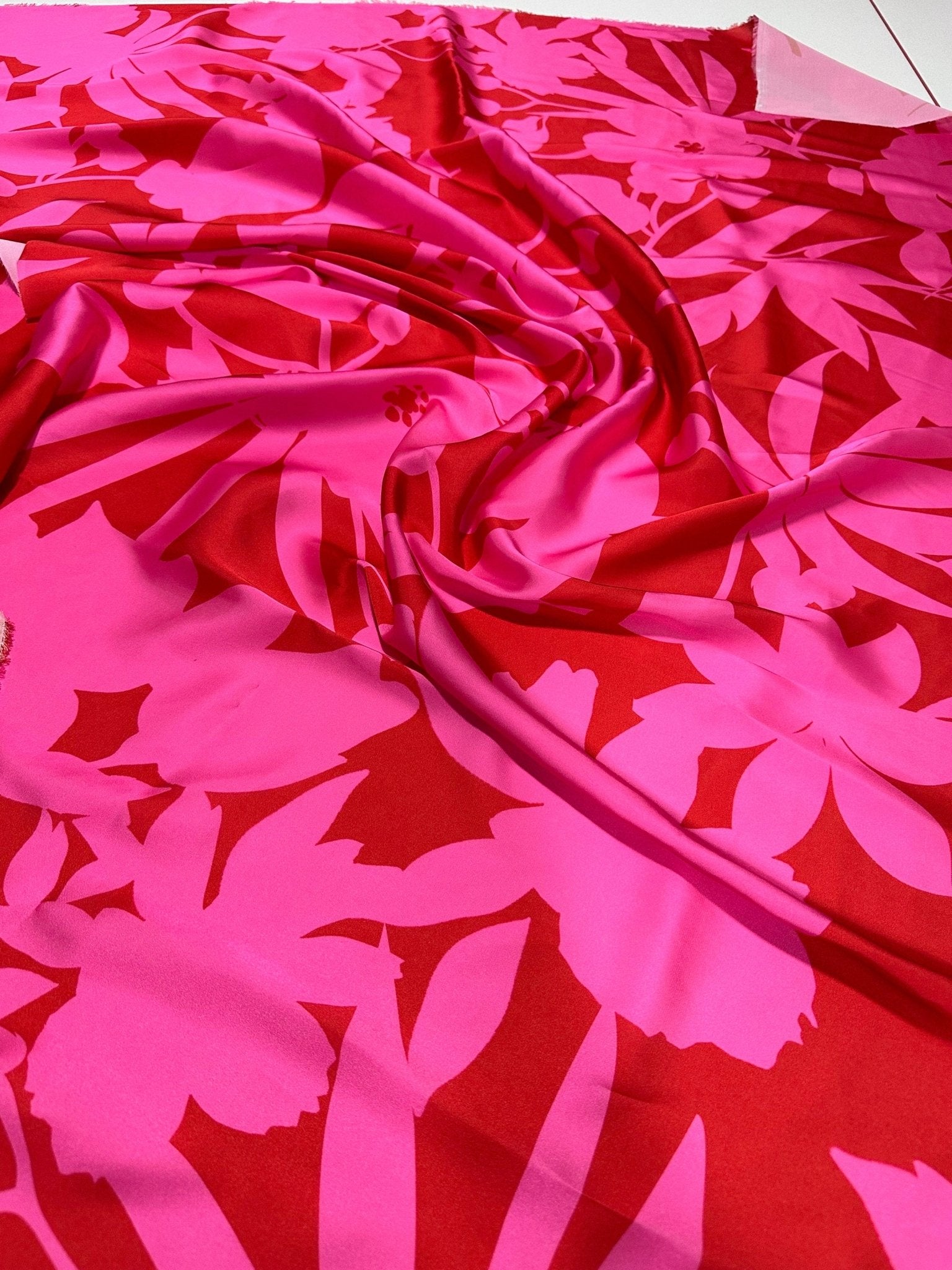 Pink Red Tropical Pattern Satin Fabric - Whotex