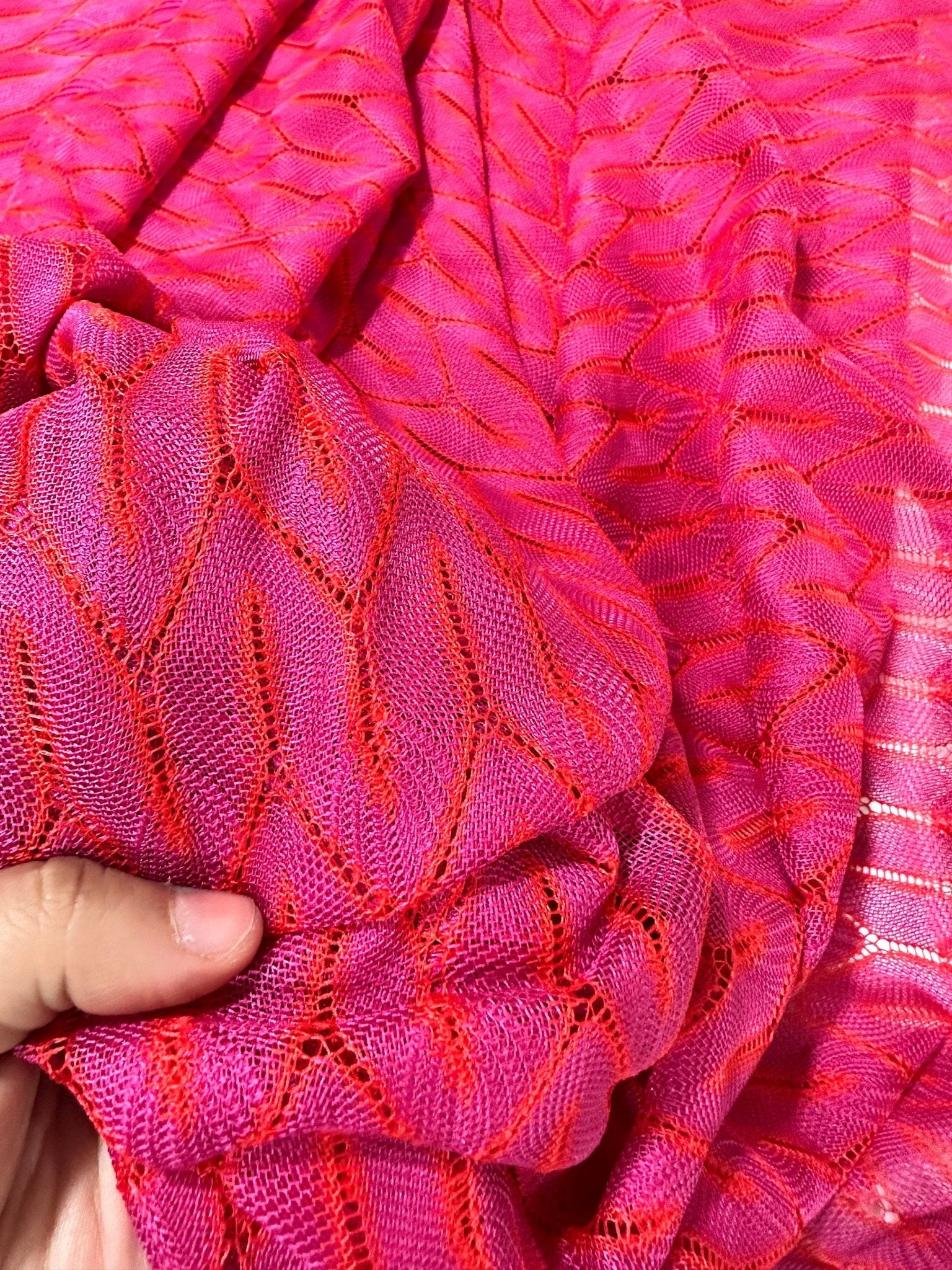 Pink Zigzag Knit Jersey fabric, luxury fabric, italian Fabric, dress, swimwear, pareo, shirt, craft, blouse, Pink White color Chevron Fabric - Whotex