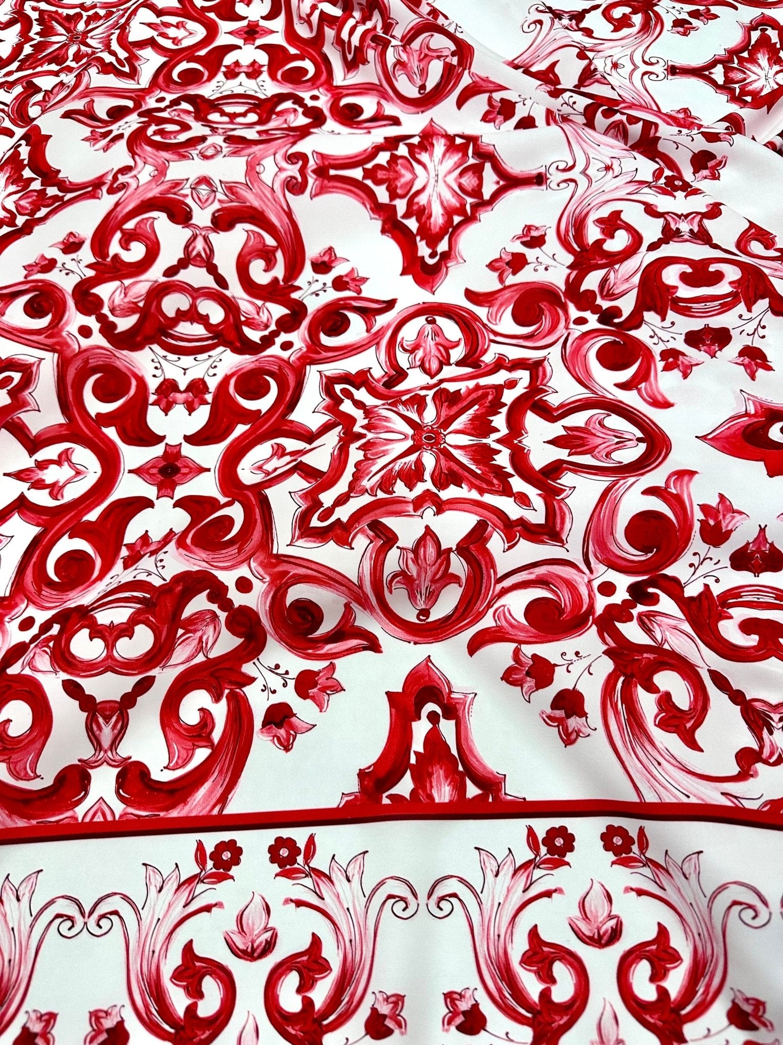 Red Majolica Pattern Fabric, Sicilian print Silky Crepe Fabric , - Whotex