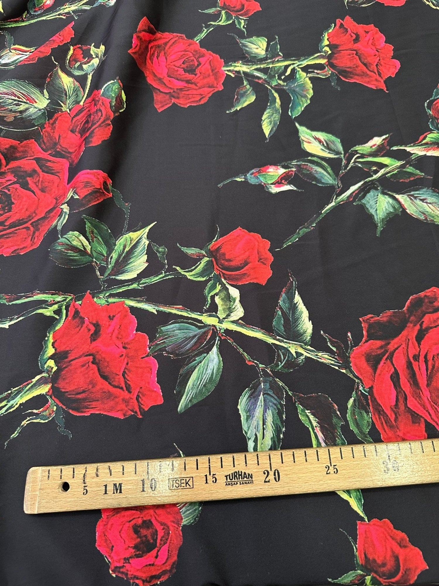 Rose Pattern Fabric, Black Red Floral Fabric - Whotex Online Fabric Store