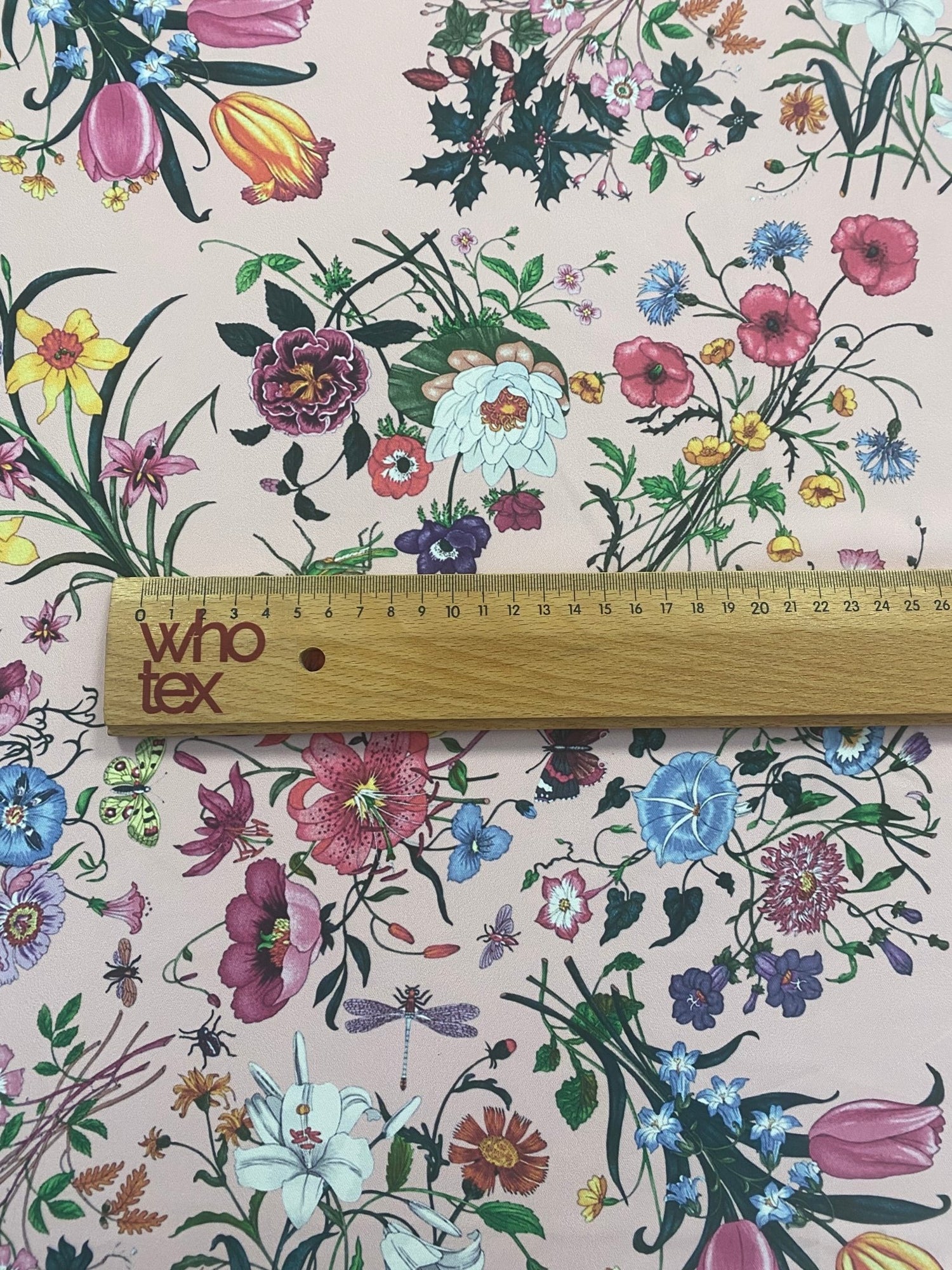 Vintage Botanical Floral Print Fabric on Cream Background - Whotex Online Fabric Store