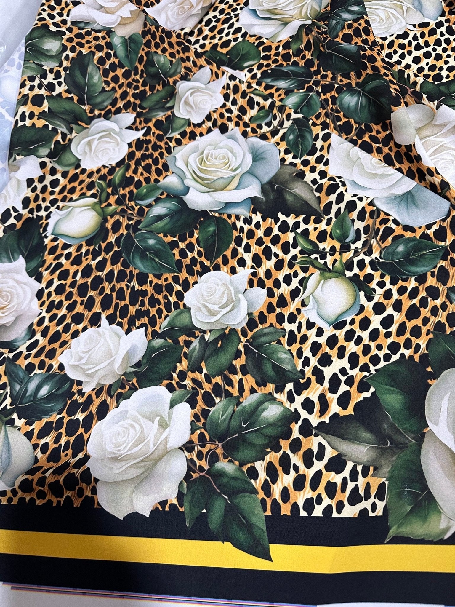 White Rose Pattern Fabric, Cheetah Pattern Bordered Fabric - Whotex Online Fabric Store