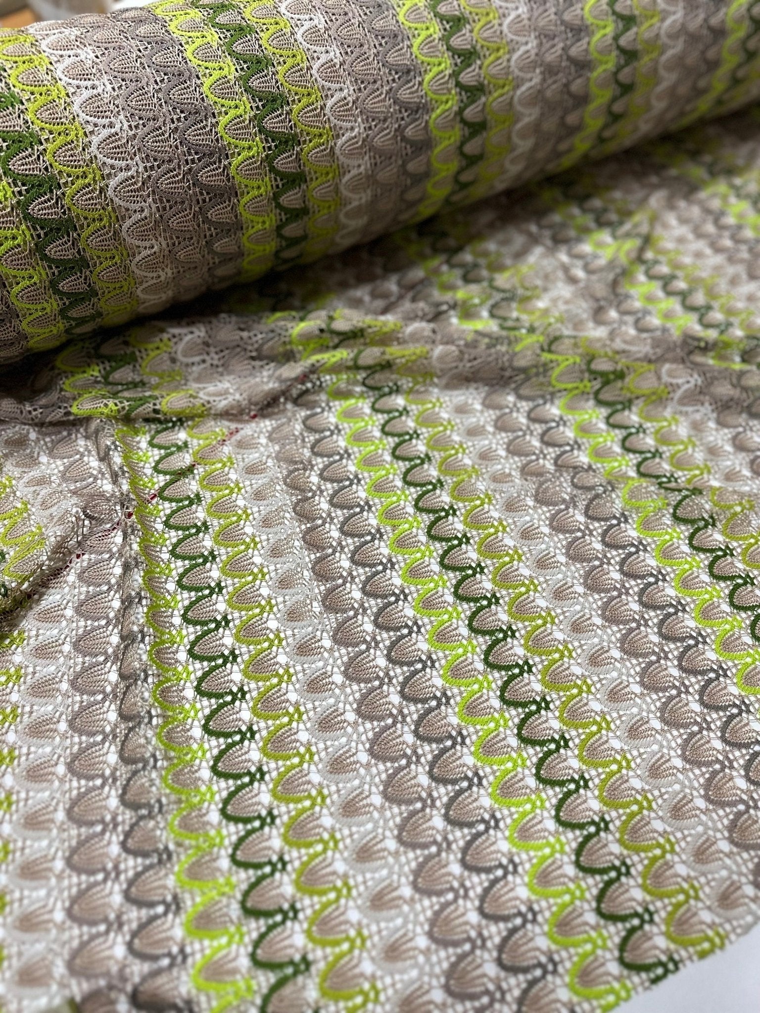 Zigzag Knit Jersey fabric, beige Green jersey,Luxury Fabric, italian zigzag, dress, pareo, shirt, craft, blouse - Whotex