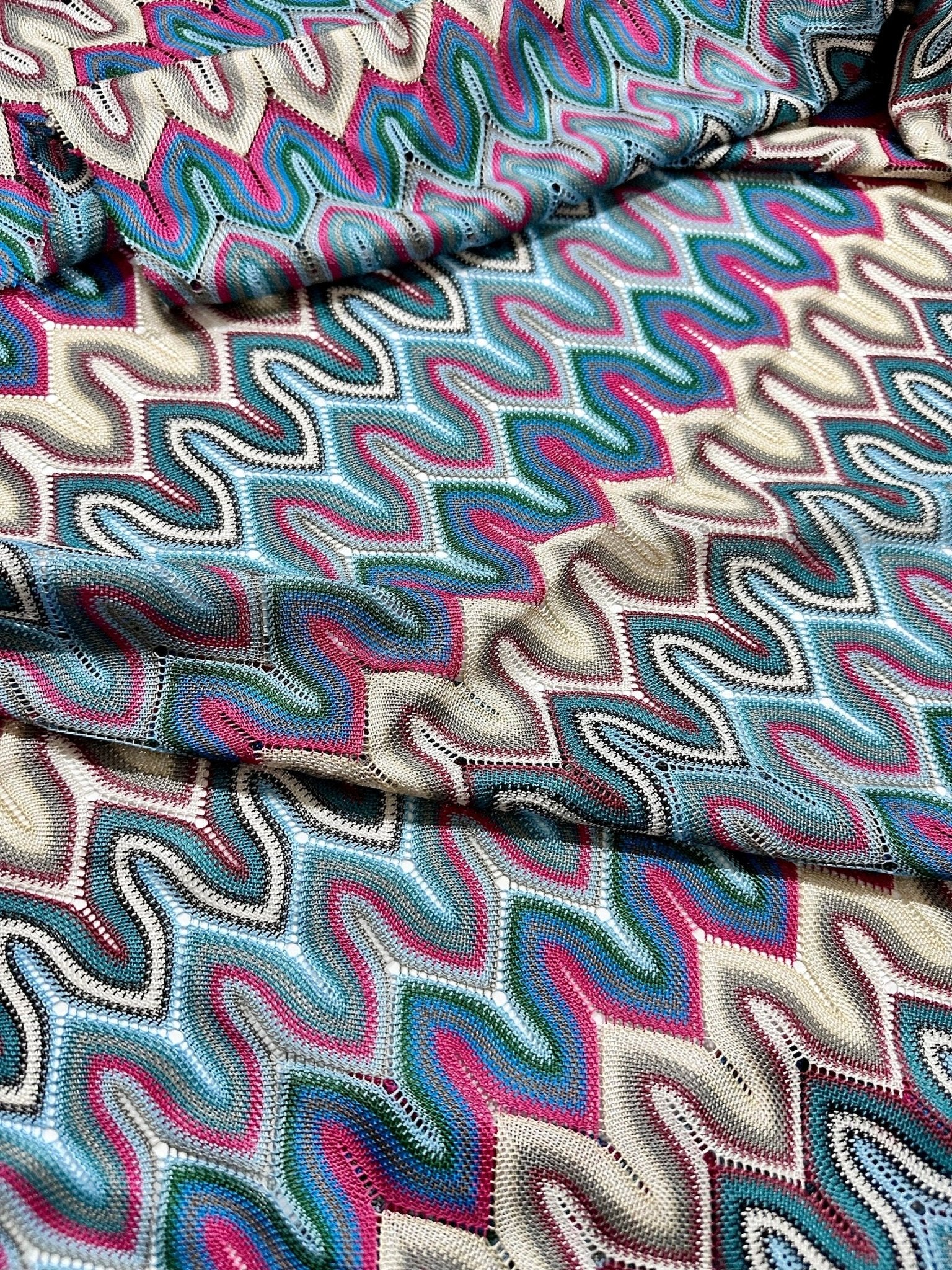 Zigzag Knit Jersey fabric, Blue Pink elastic jersey luxury fabric, italian zigzag - Whotex