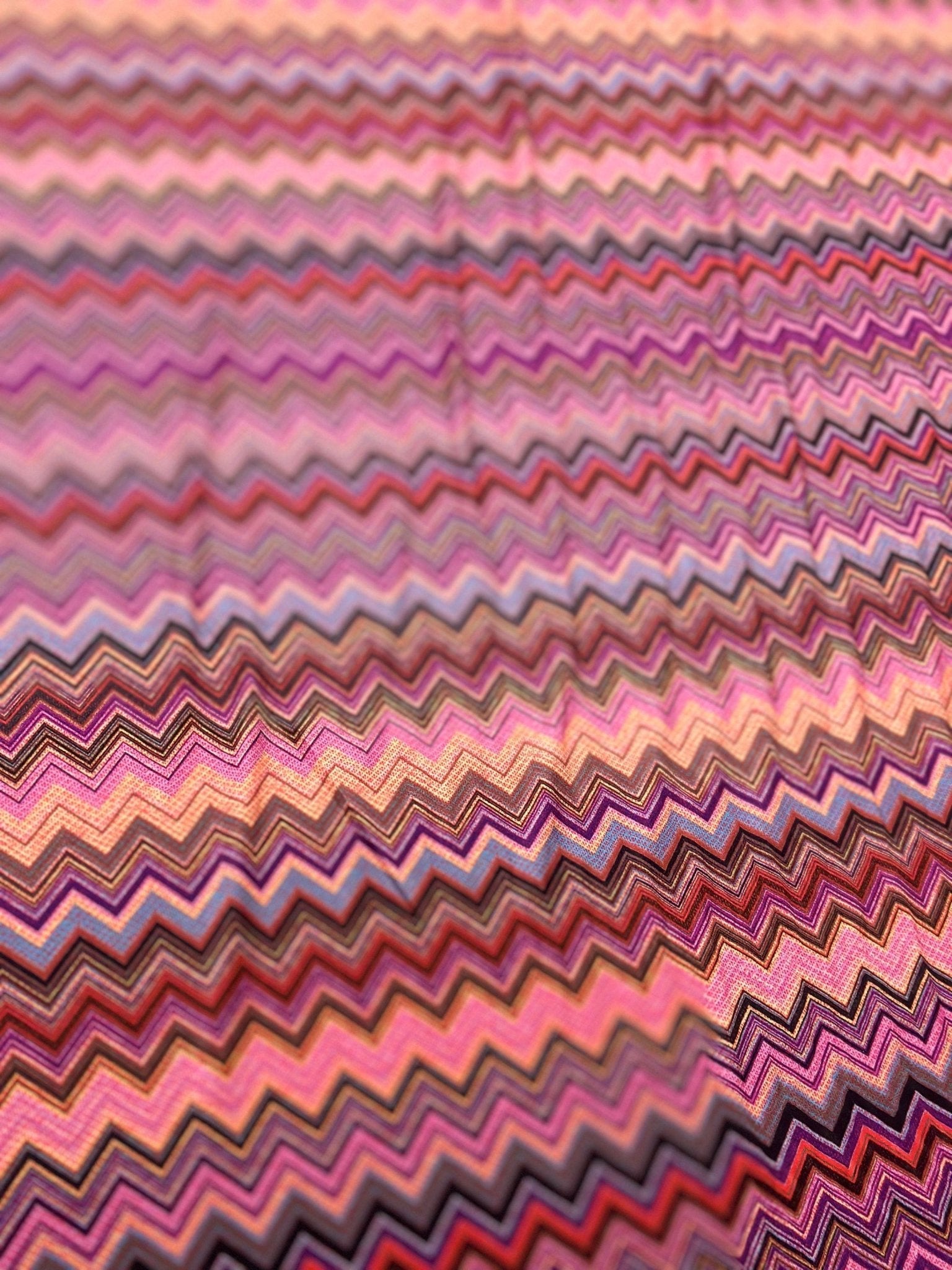 Zigzag Pattern Spandex Fabric, 4 - Way Stretch Fabric - Whotex